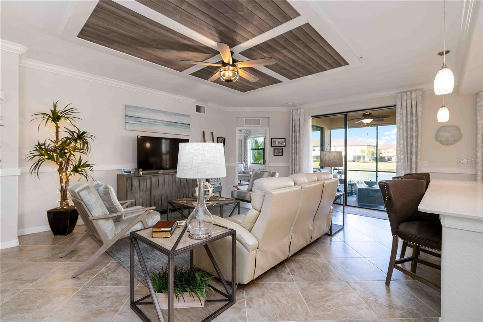 Image 9 of 41 For 12590 Ghiberti Circle 102