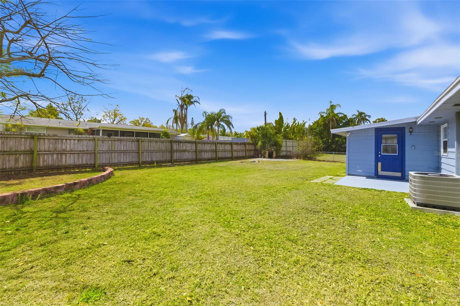 Image 24 of 36 For 2208 Shawnee Street