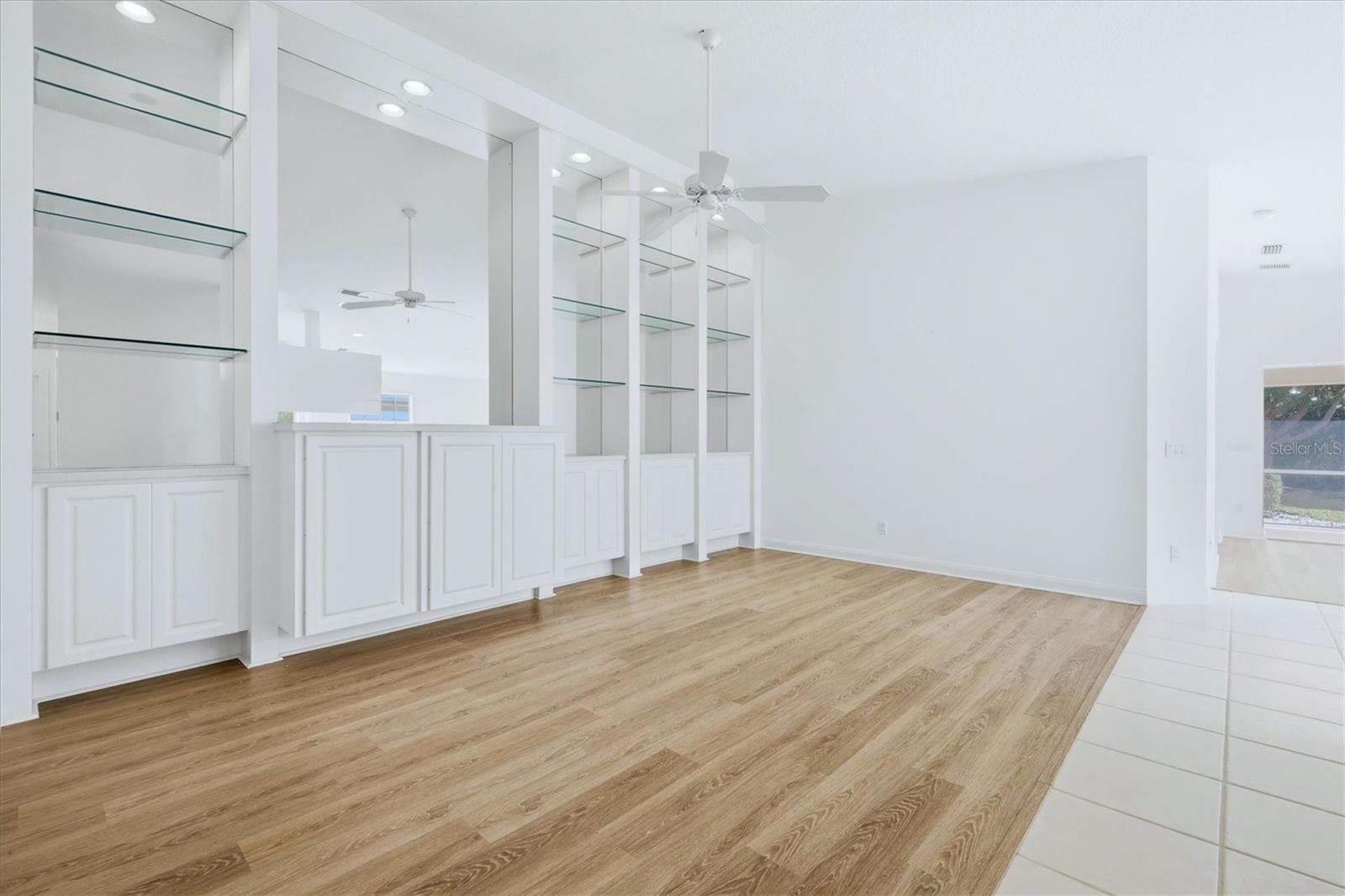 Image 14 of 48 For 7559 Quinto Drive