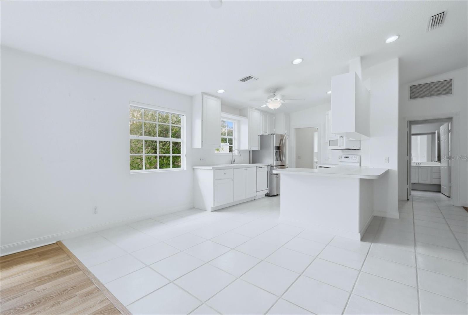 Image 17 of 48 For 7559 Quinto Drive