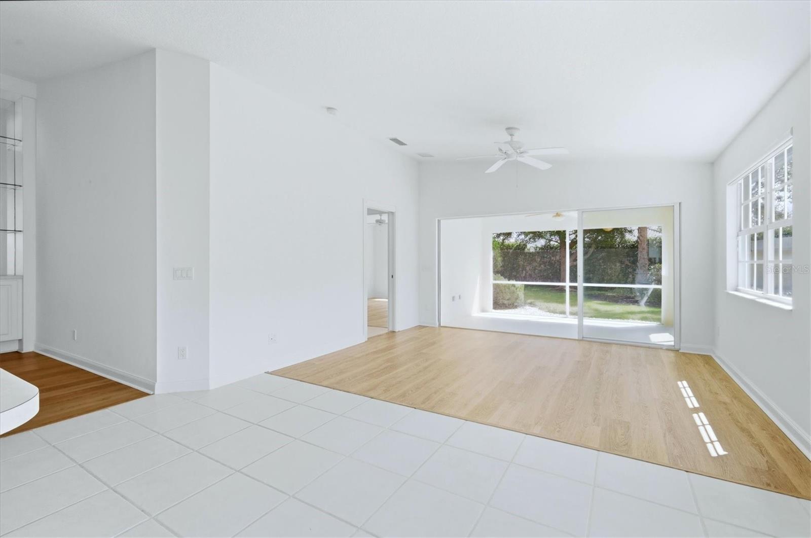 Image 19 of 48 For 7559 Quinto Drive