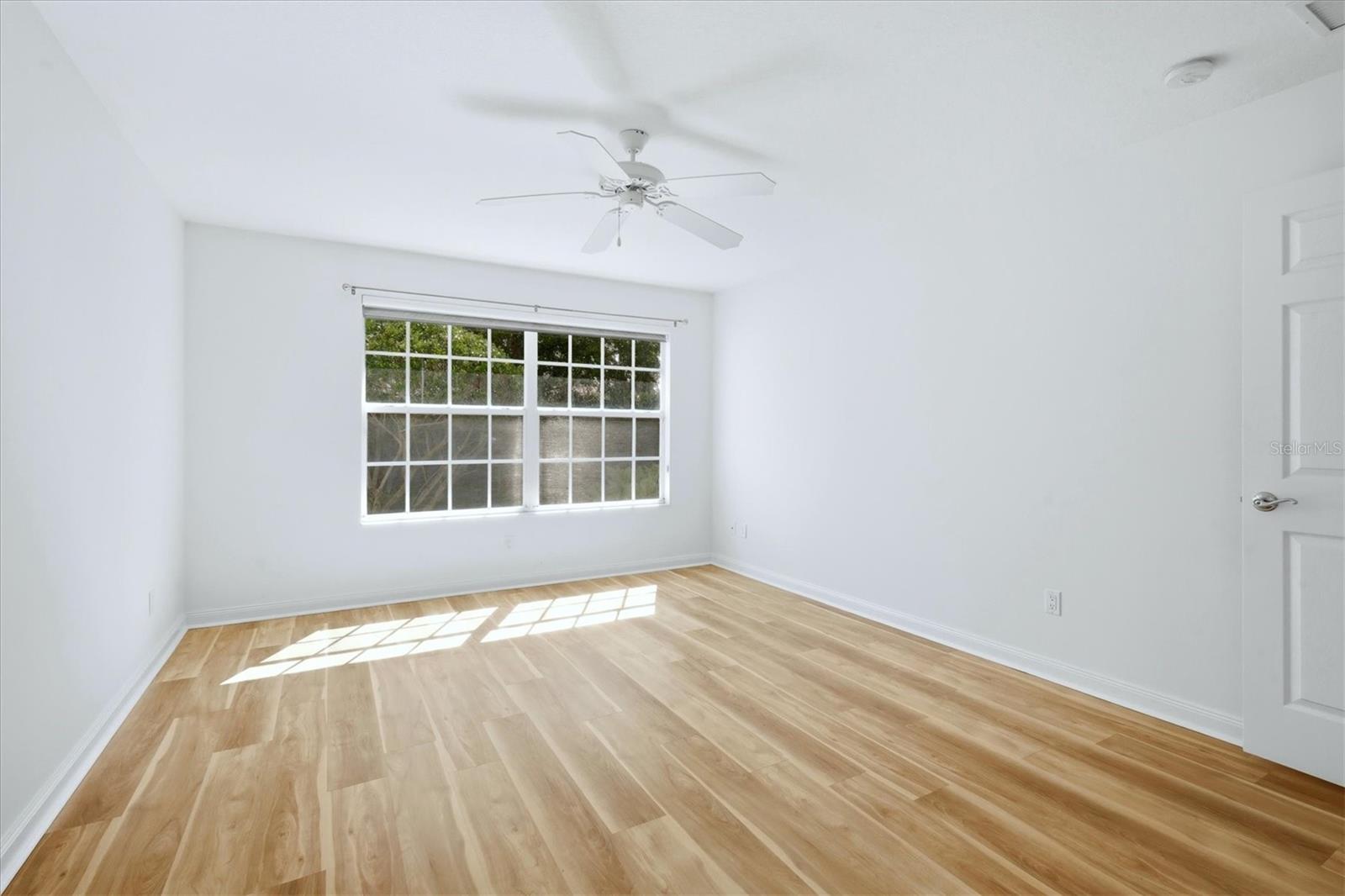 Image 26 of 48 For 7559 Quinto Drive