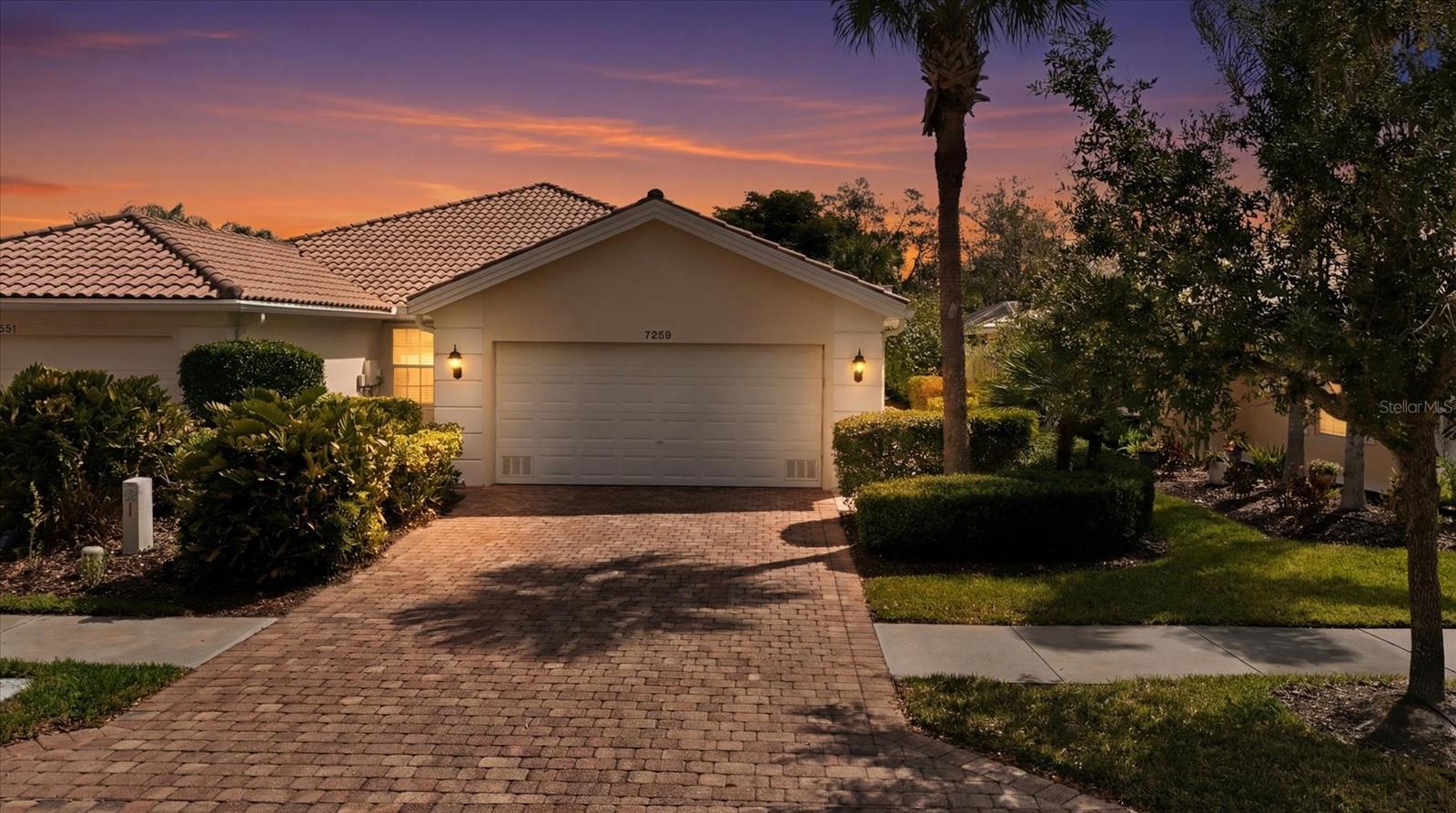 Image 34 of 48 For 7559 Quinto Drive