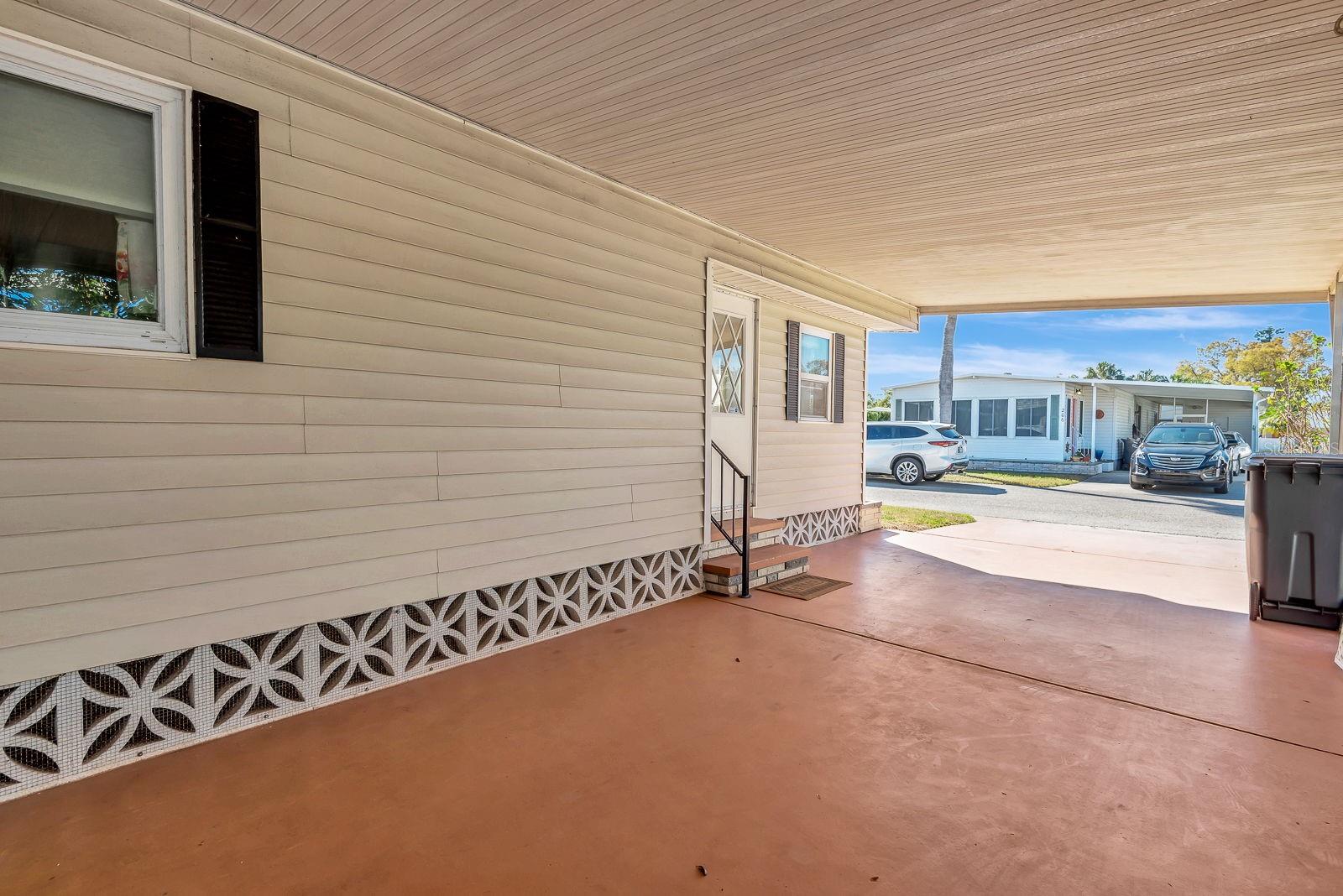 Image 6 of 22 For 808 53rd Avenue E 246