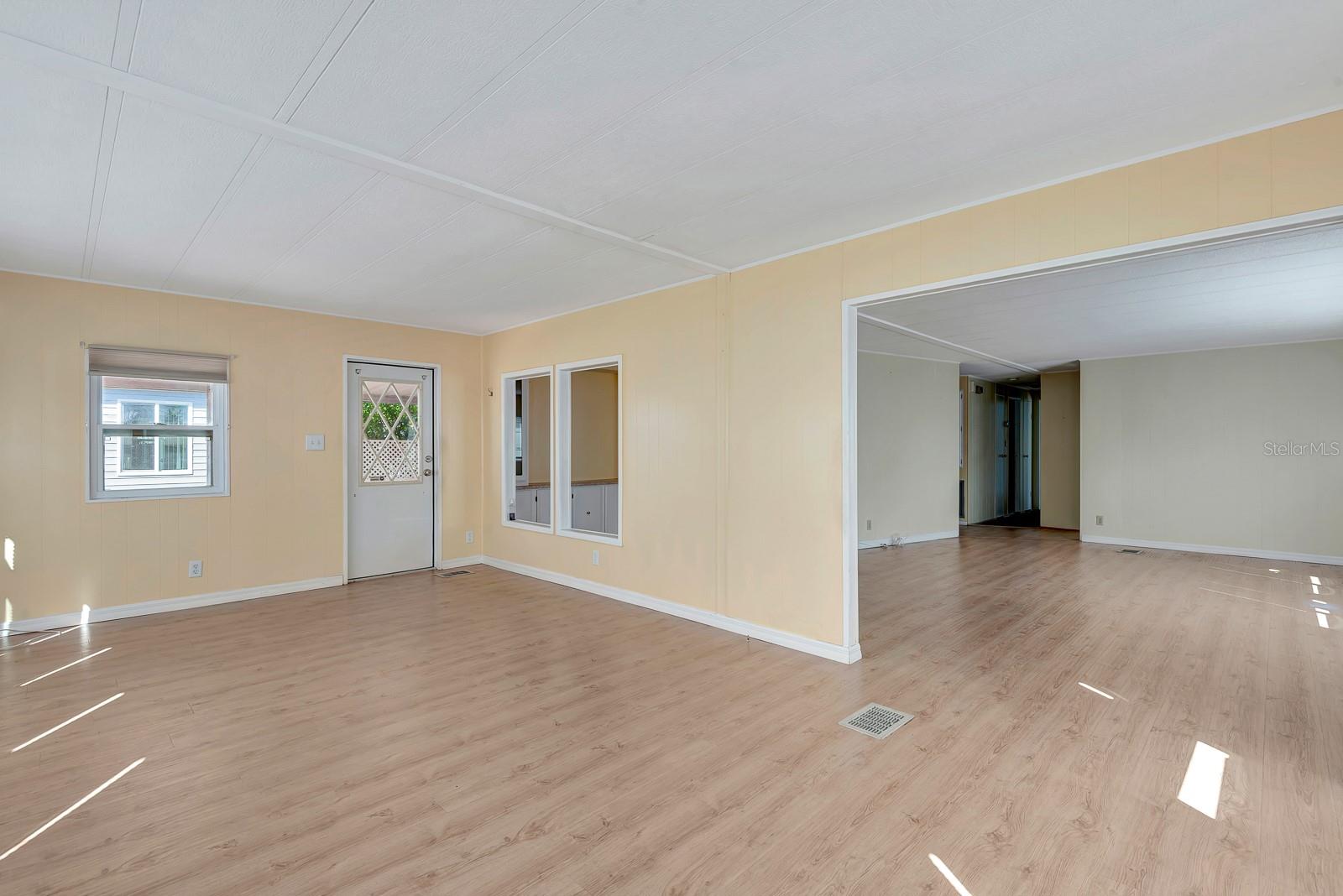 Image 9 of 22 For 808 53rd Avenue E 246