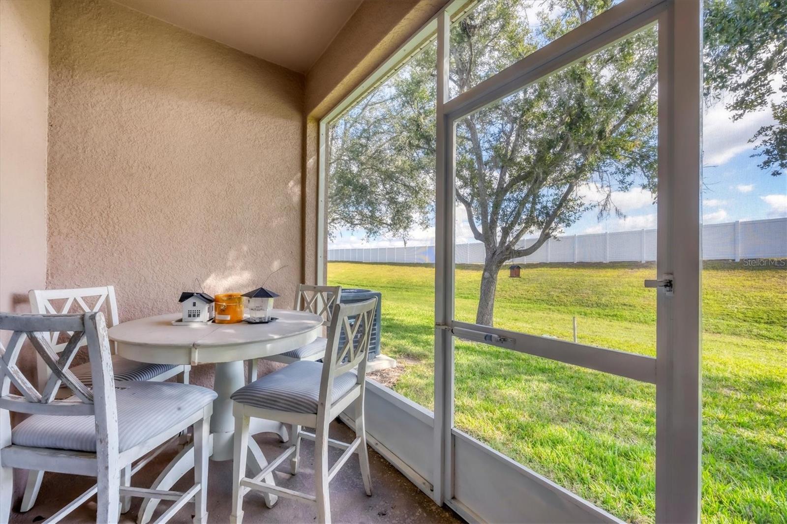 Image 17 of 25 For 1314 Grantham Drive