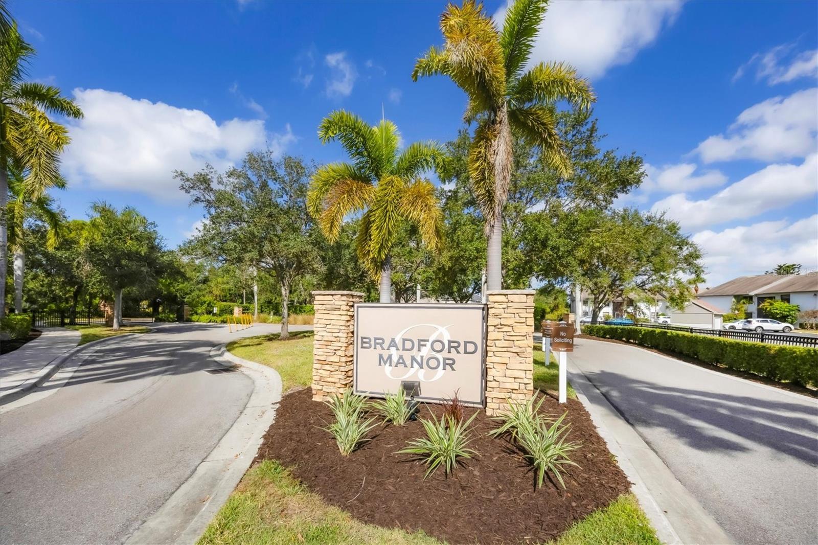 Image 19 of 25 For 1314 Grantham Drive