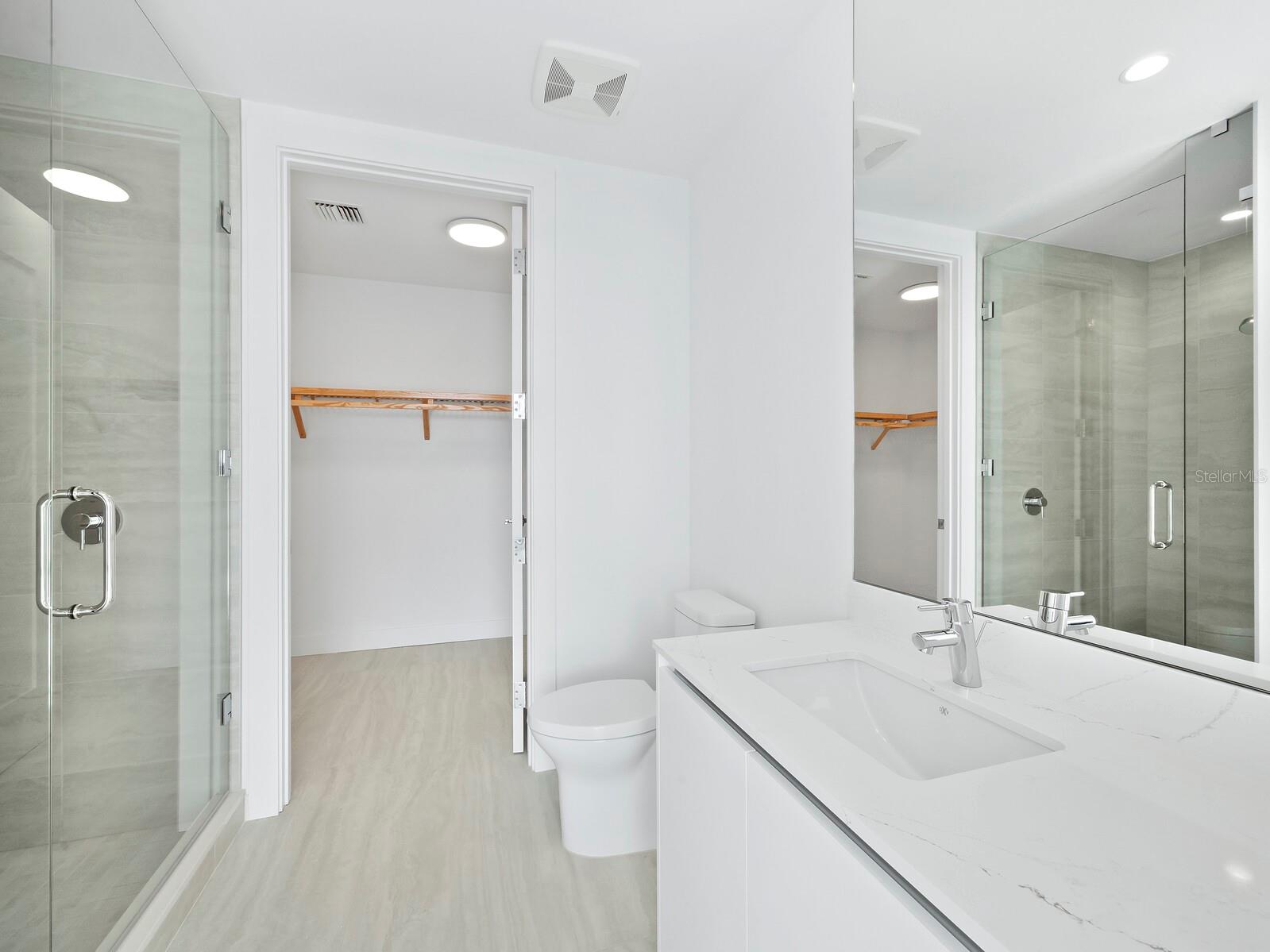 Image 15 of 45 For 301 Quay Commons 1409