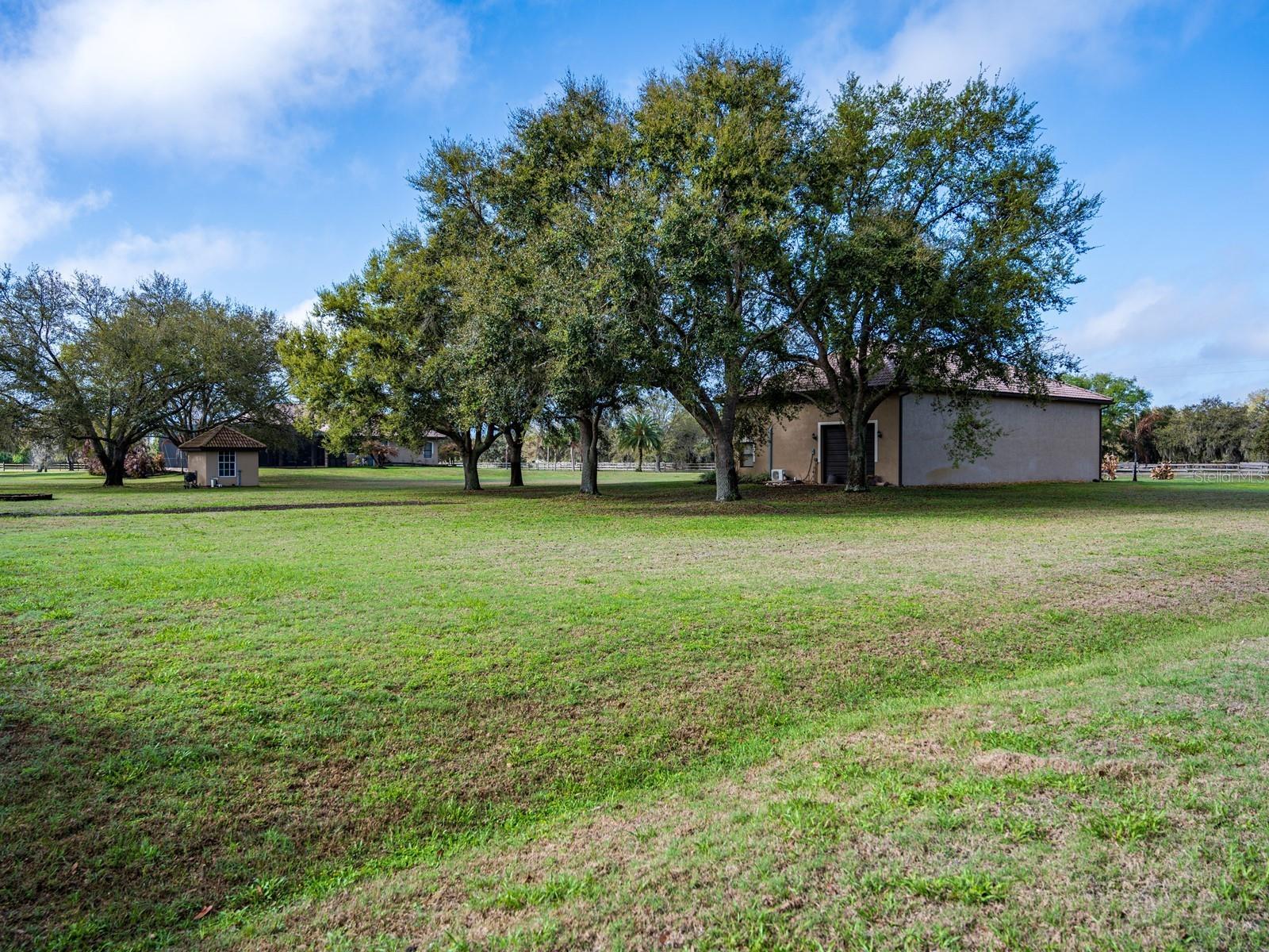 Image 51 of 65 For 17001 Deer Prairie Drive