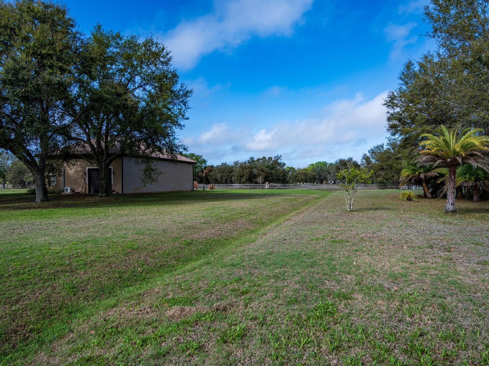 Image 52 of 65 For 17001 Deer Prairie Drive