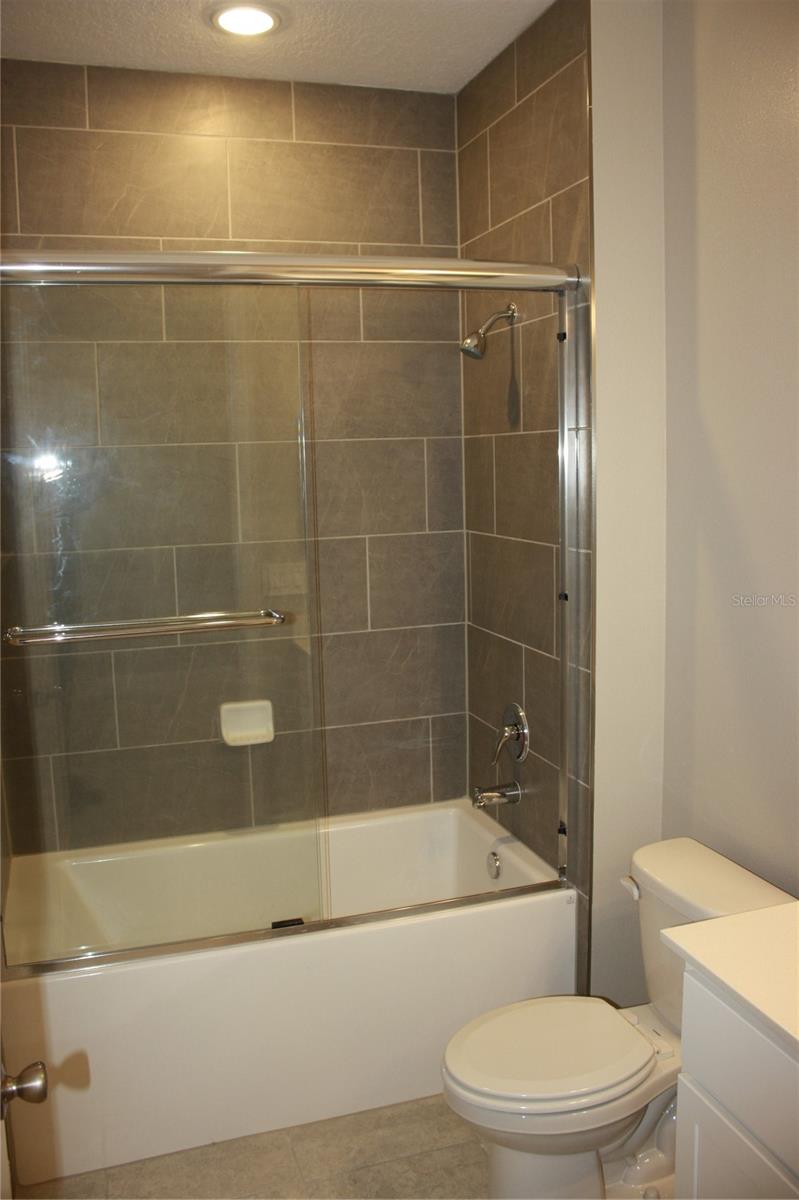 Image 15 of 27 For 1909 Everson Street