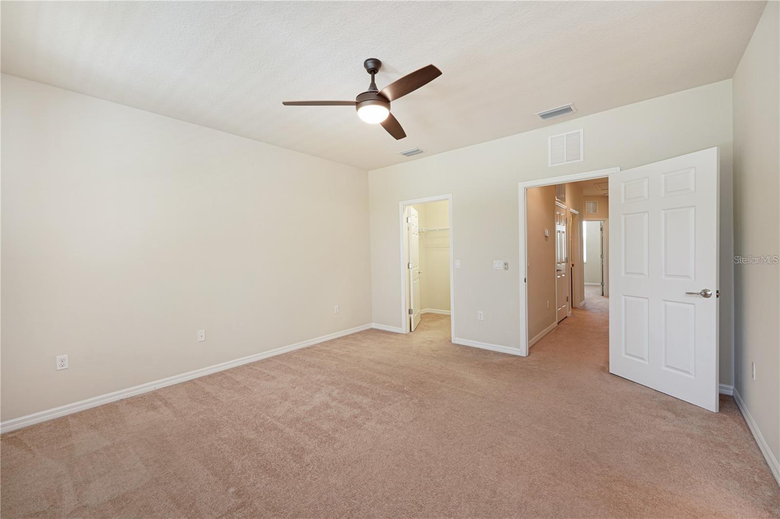 Image 18 of 23 For 3770 82nd Avenue Circle E 103