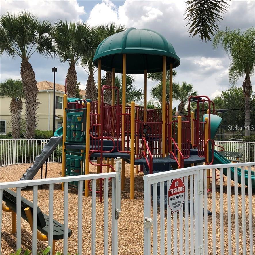 Image 5 of 23 For 3770 82nd Avenue Circle E 103