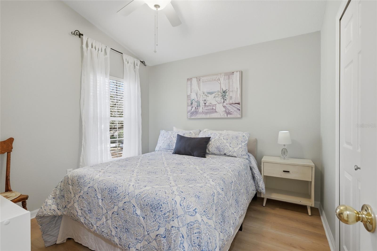 Image 18 of 36 For 6406 Rosefinch Court 204