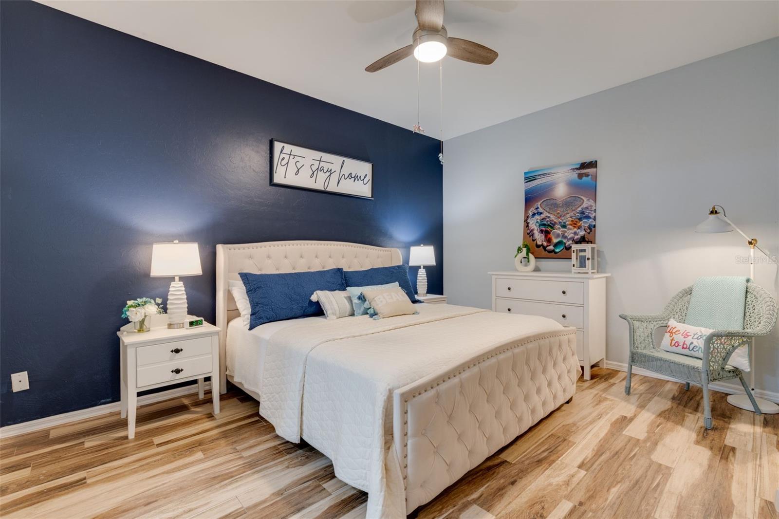 Image 14 of 23 For 8096 Queen Palm Lane 217