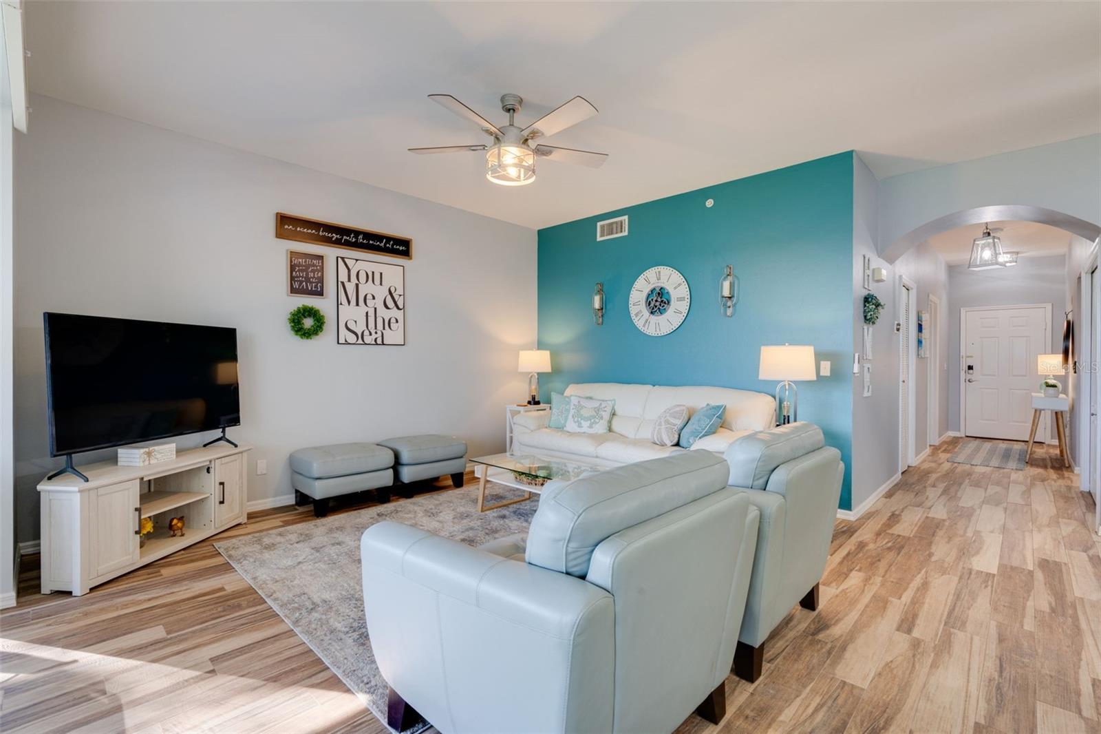 Image 9 of 23 For 8096 Queen Palm Lane 217