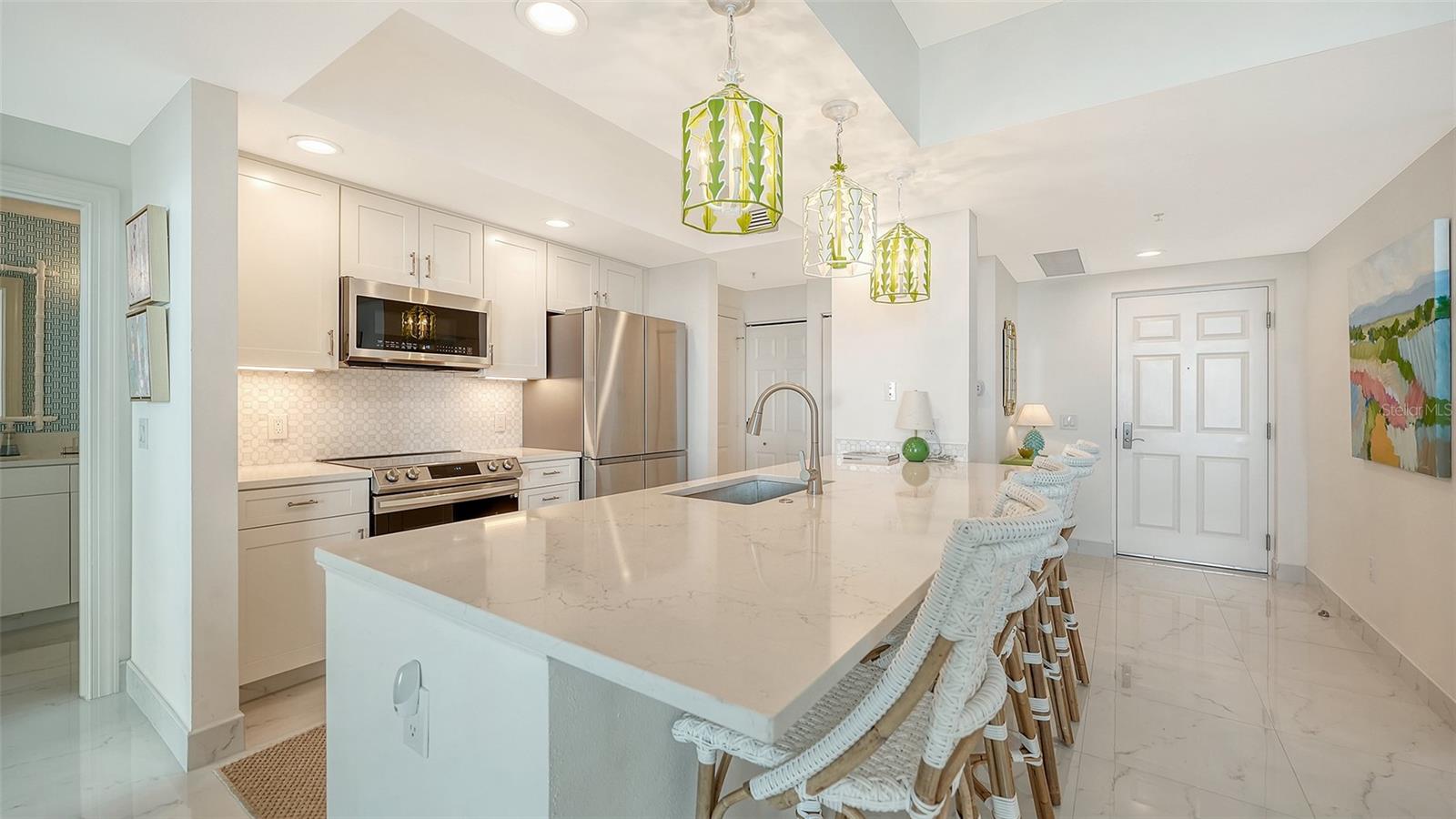 Image 14 of 69 For 800 Tamiami Trail 1111