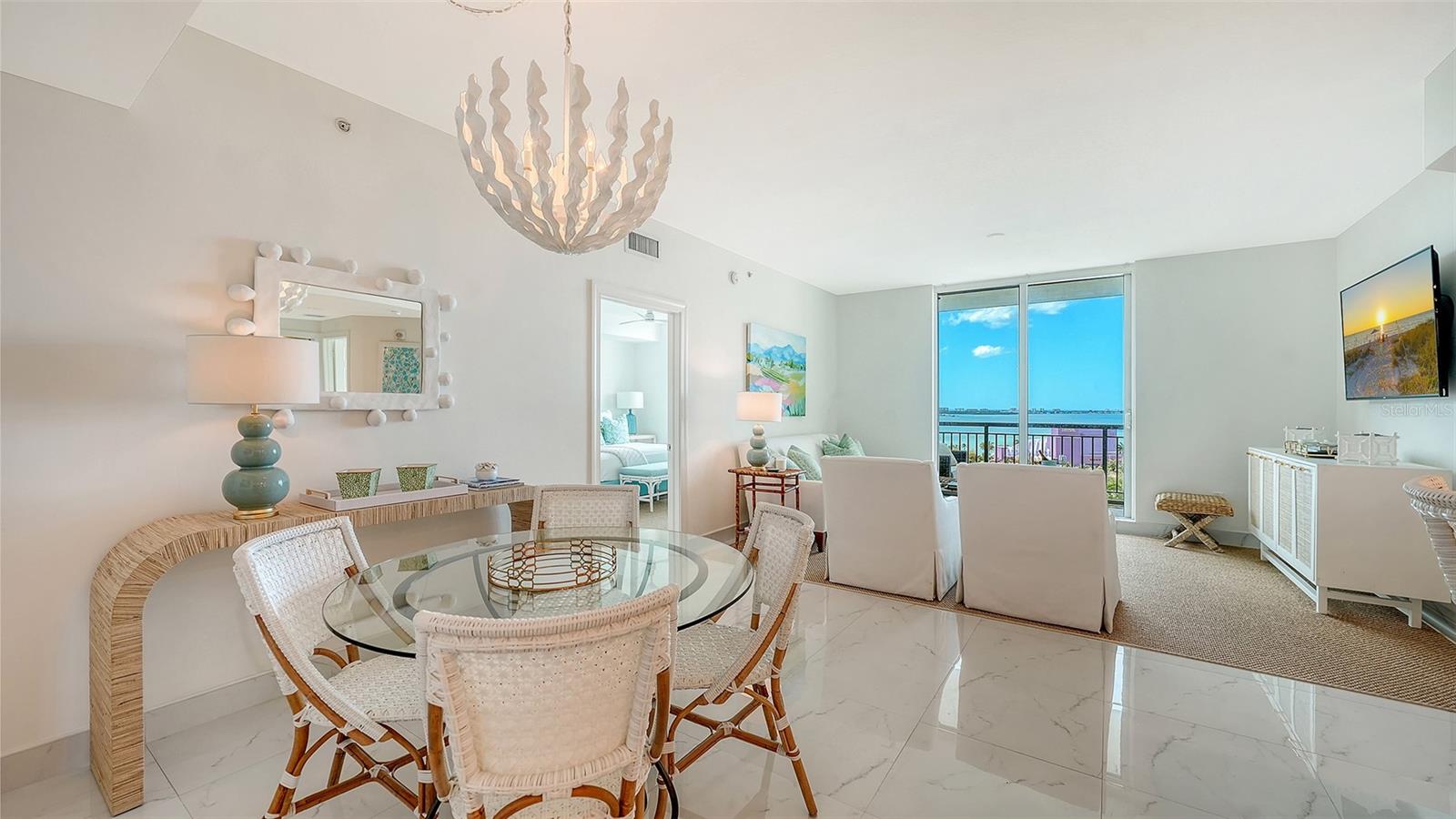 Image 18 of 69 For 800 Tamiami Trail 1111