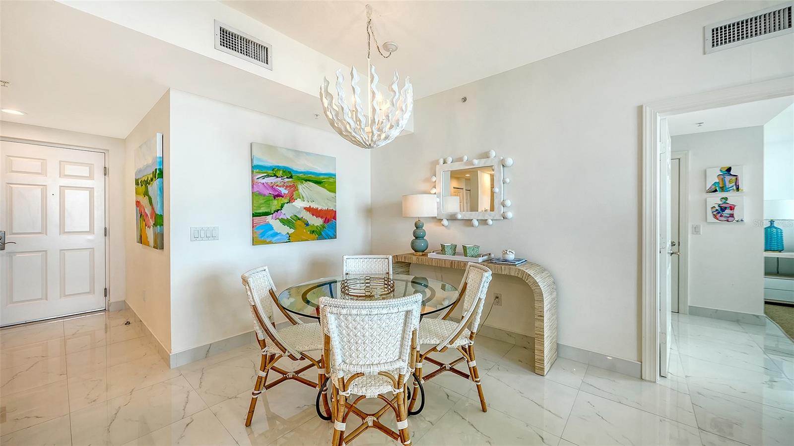 Image 19 of 69 For 800 Tamiami Trail 1111