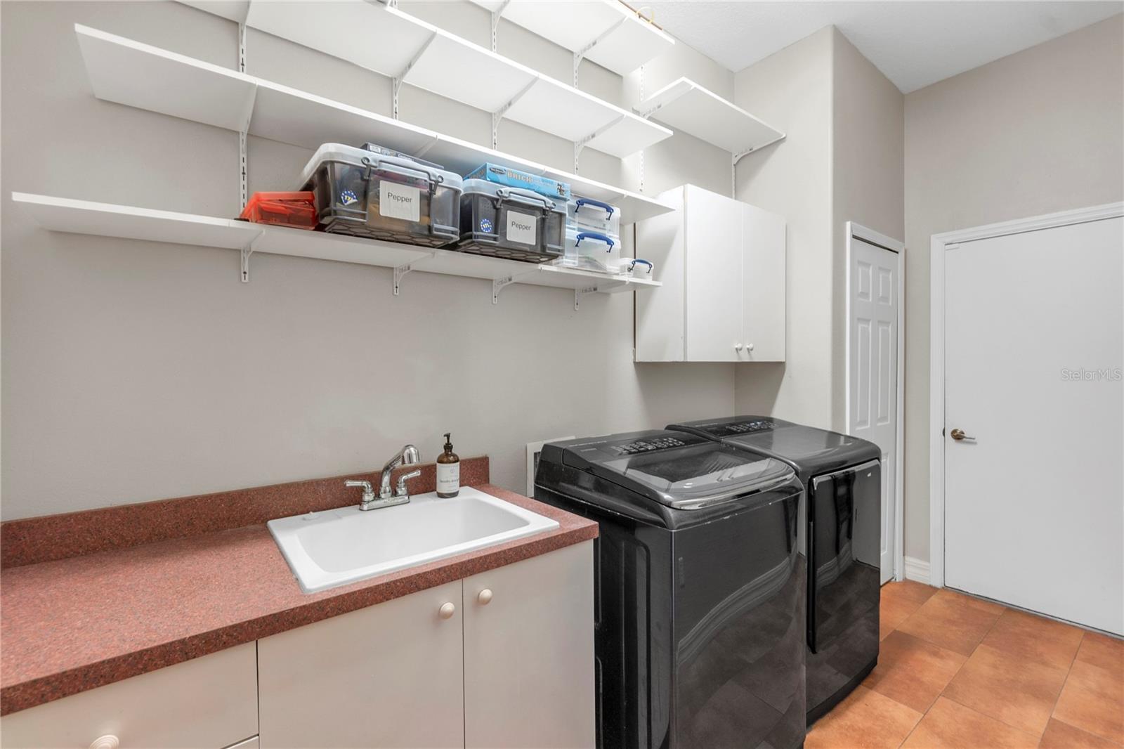 Image 22 of 34 For 408 Park Trace Boulevard