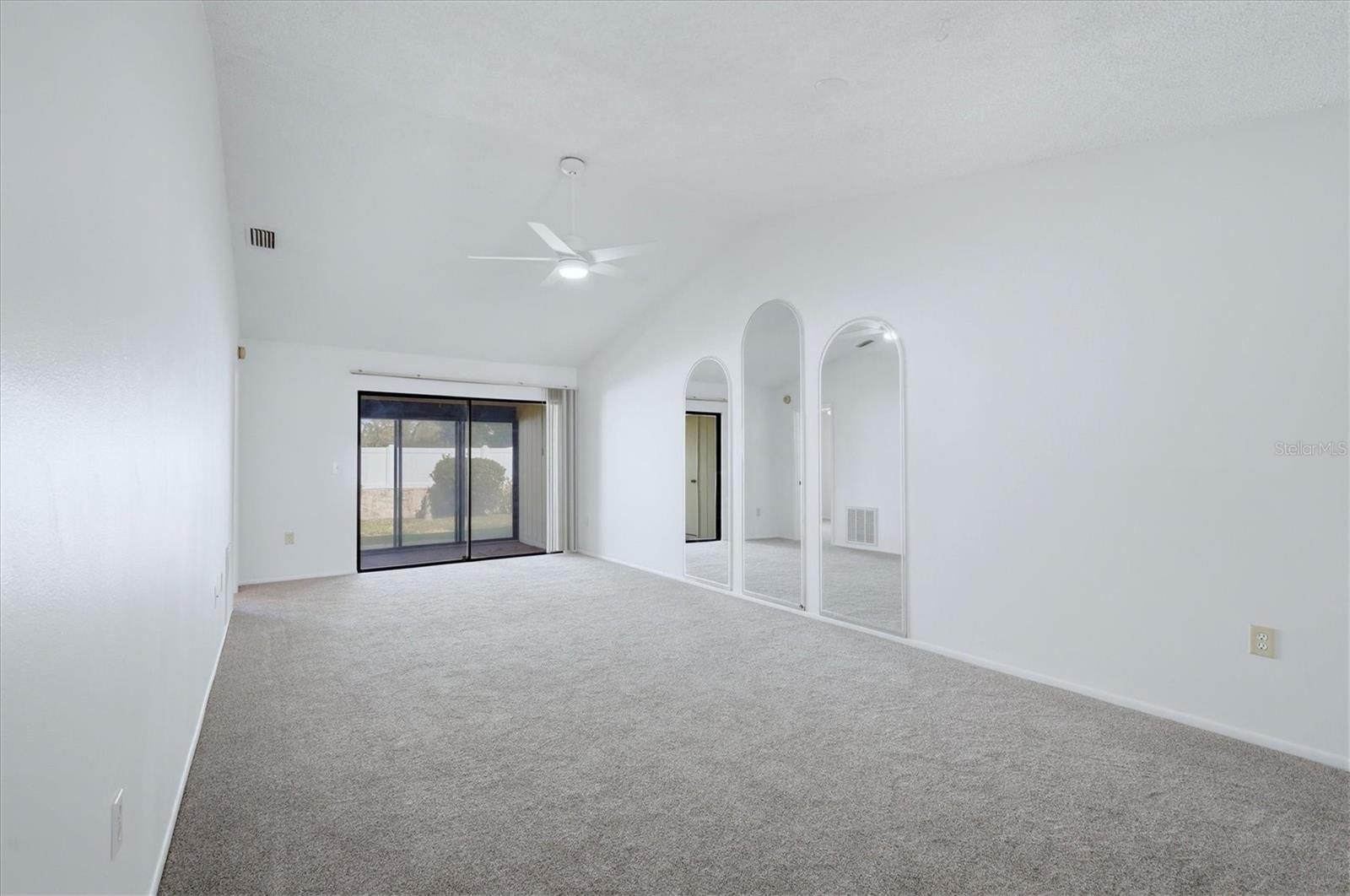 Image 8 of 42 For 2721 60th Avenue Drive W B