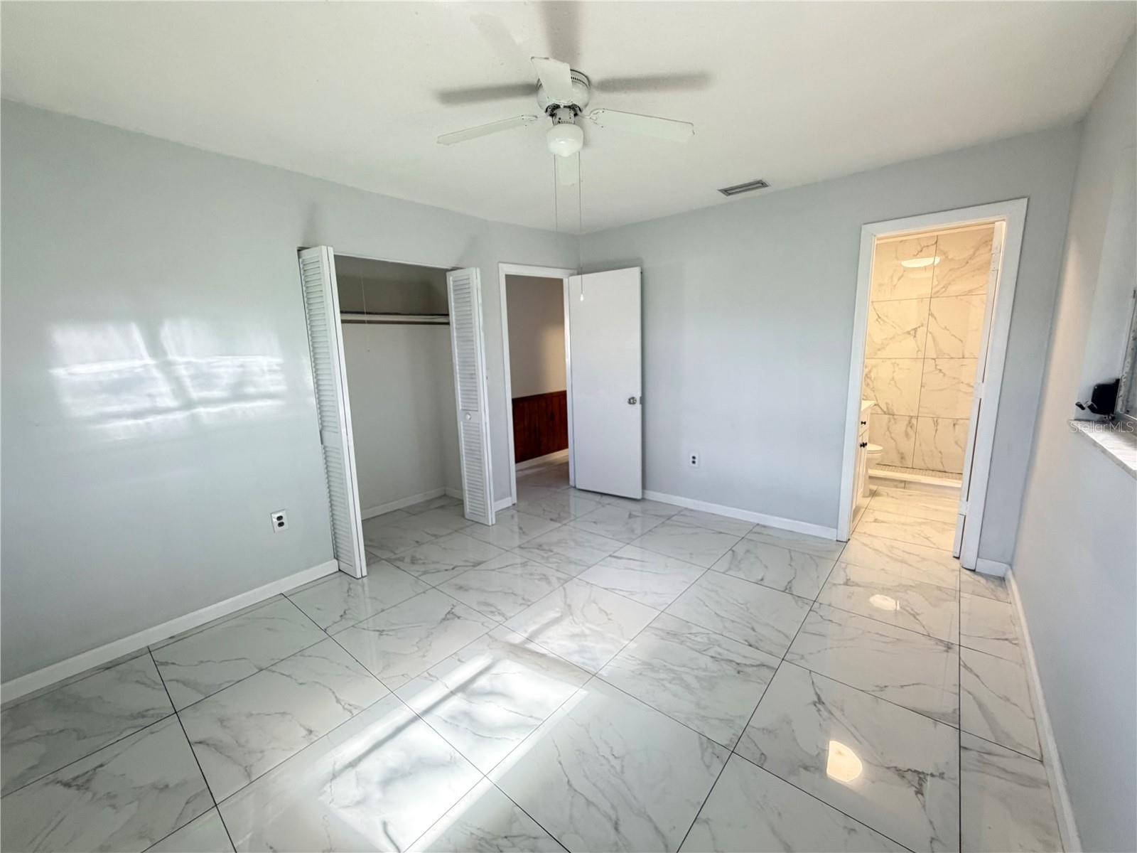 Image 12 of 13 For 1365 Alton Road