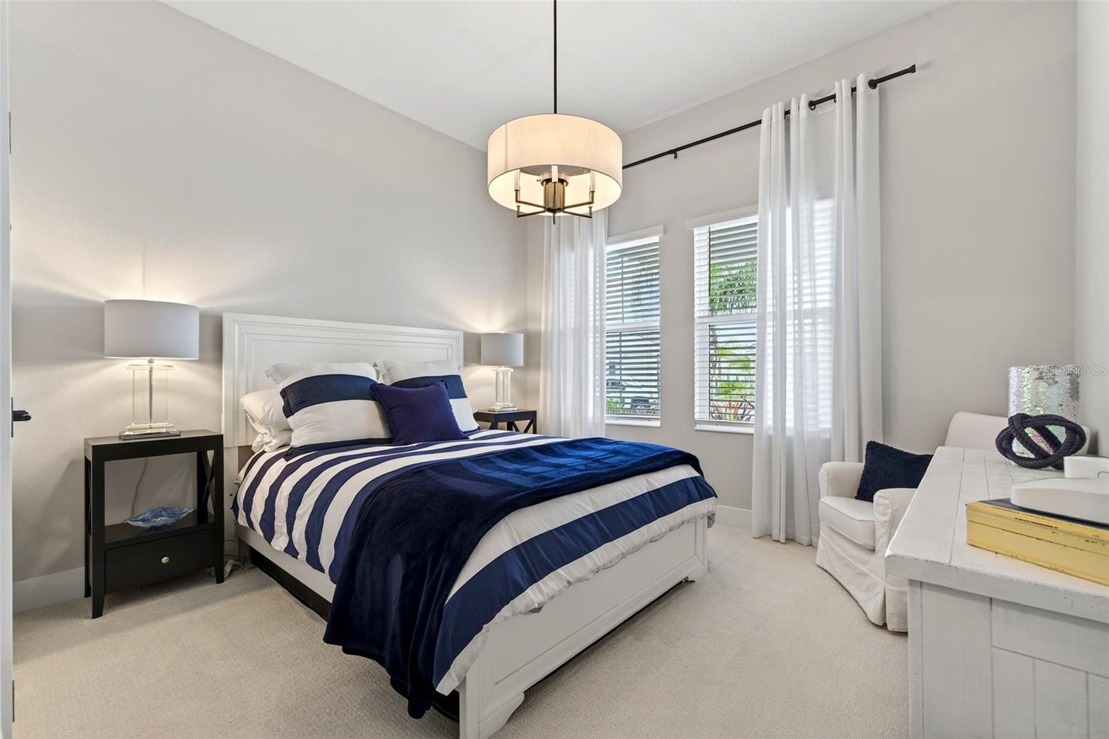 Listing photo id 31 for 11615 Gleaming Terrace