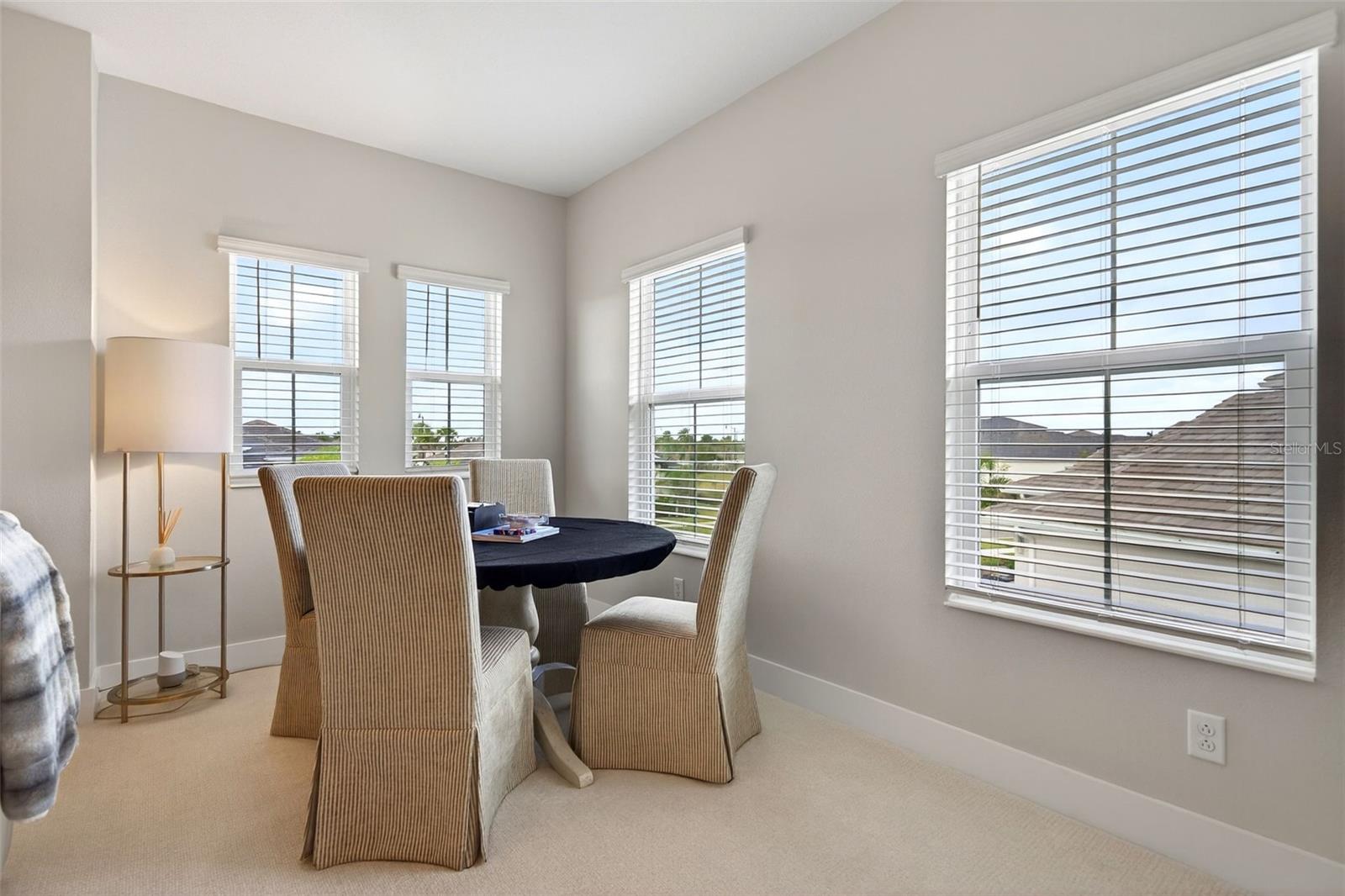 Listing photo id 40 for 11615 Gleaming Terrace