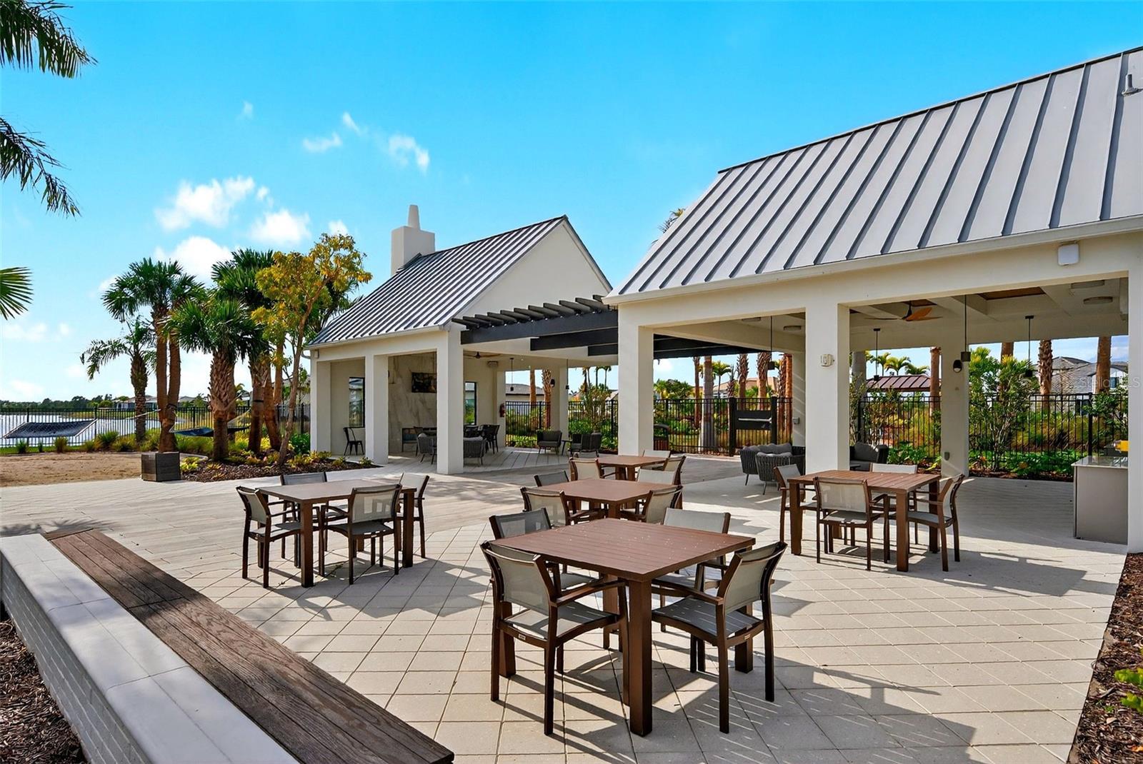 Listing photo id 73 for 11615 Gleaming Terrace