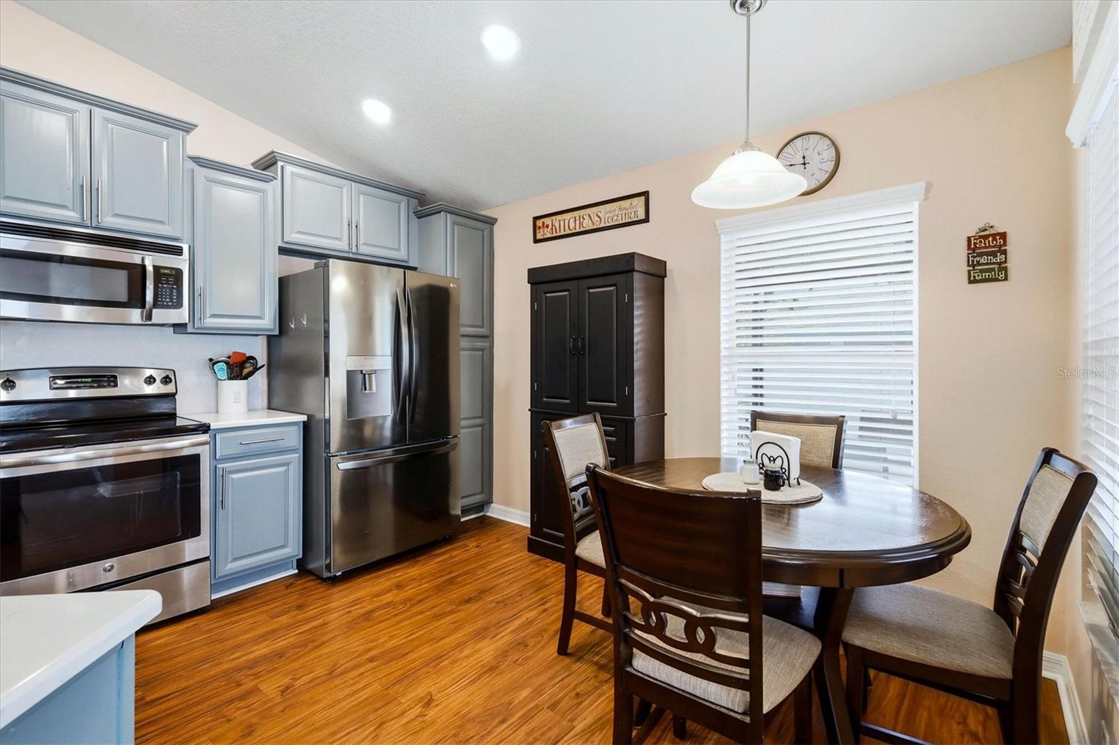 Image 11 of 35 For 16622 Magnolia Reserve Place Place