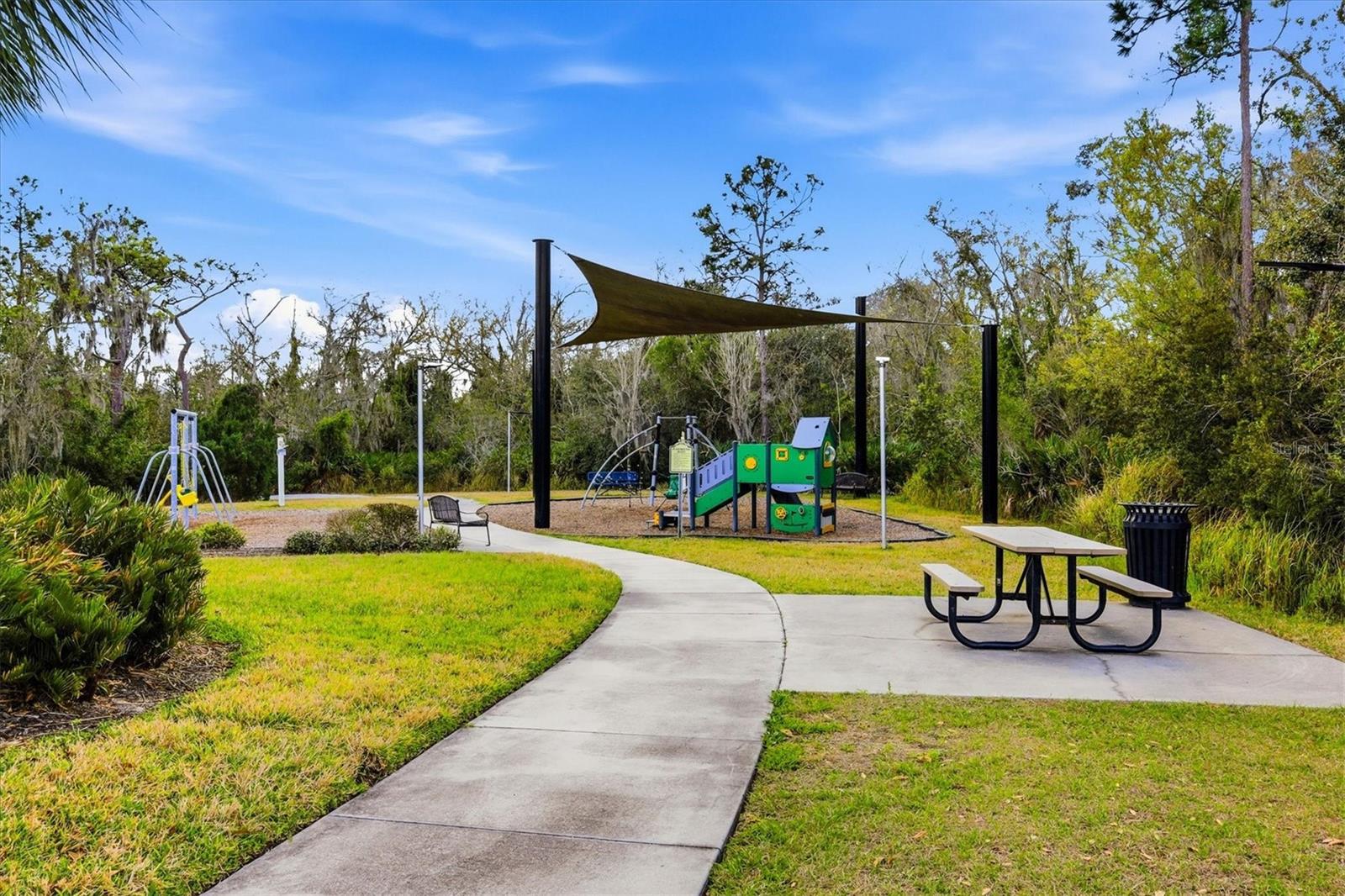 Image 33 of 35 For 16622 Magnolia Reserve Place Place