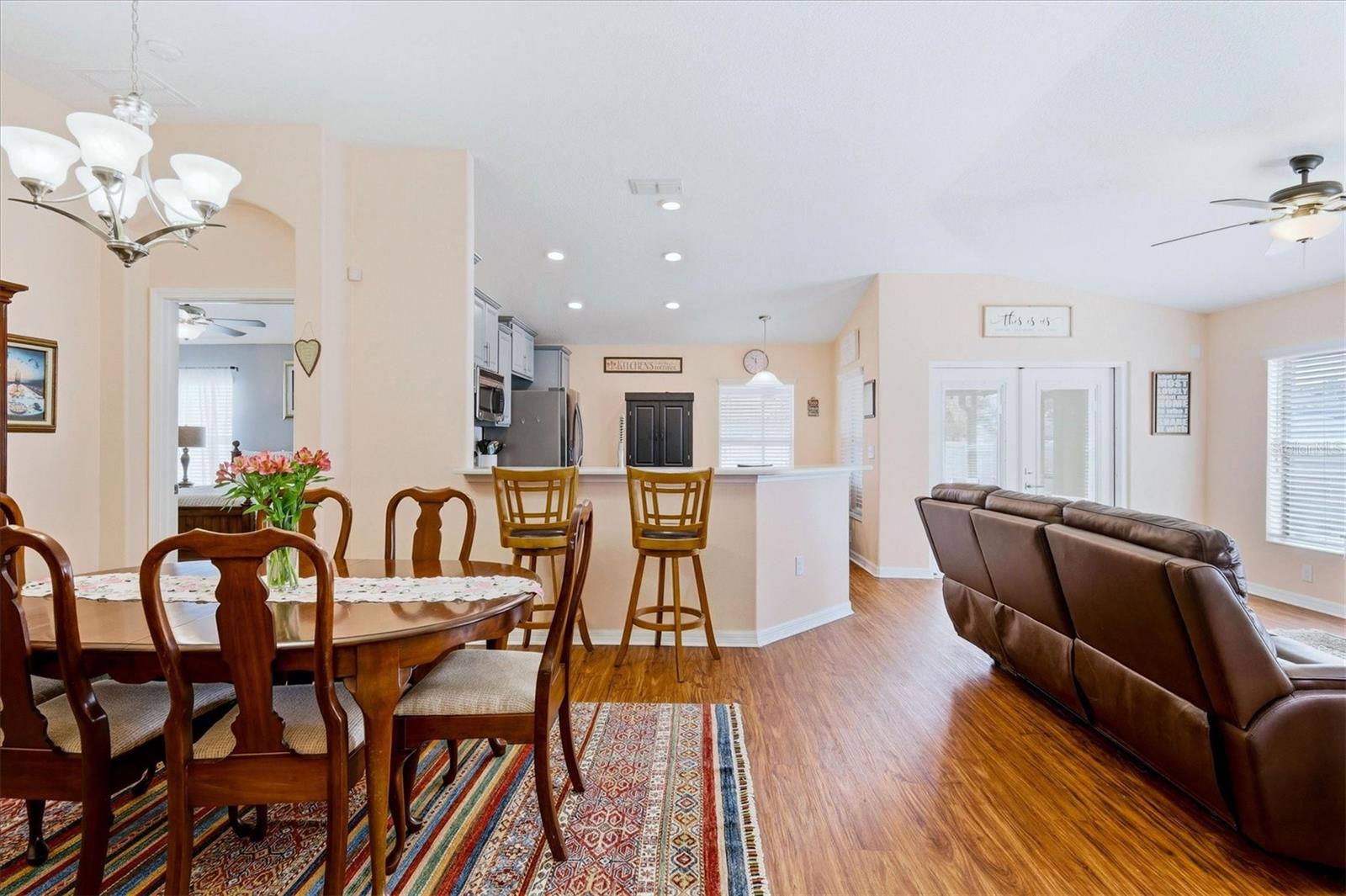 Image 5 of 35 For 16622 Magnolia Reserve Place Place