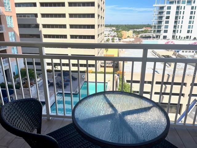 Image 16 of 18 For 1350 Main Street 909