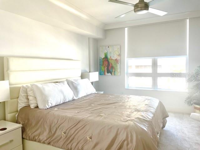 Image 6 of 18 For 1350 Main Street 909