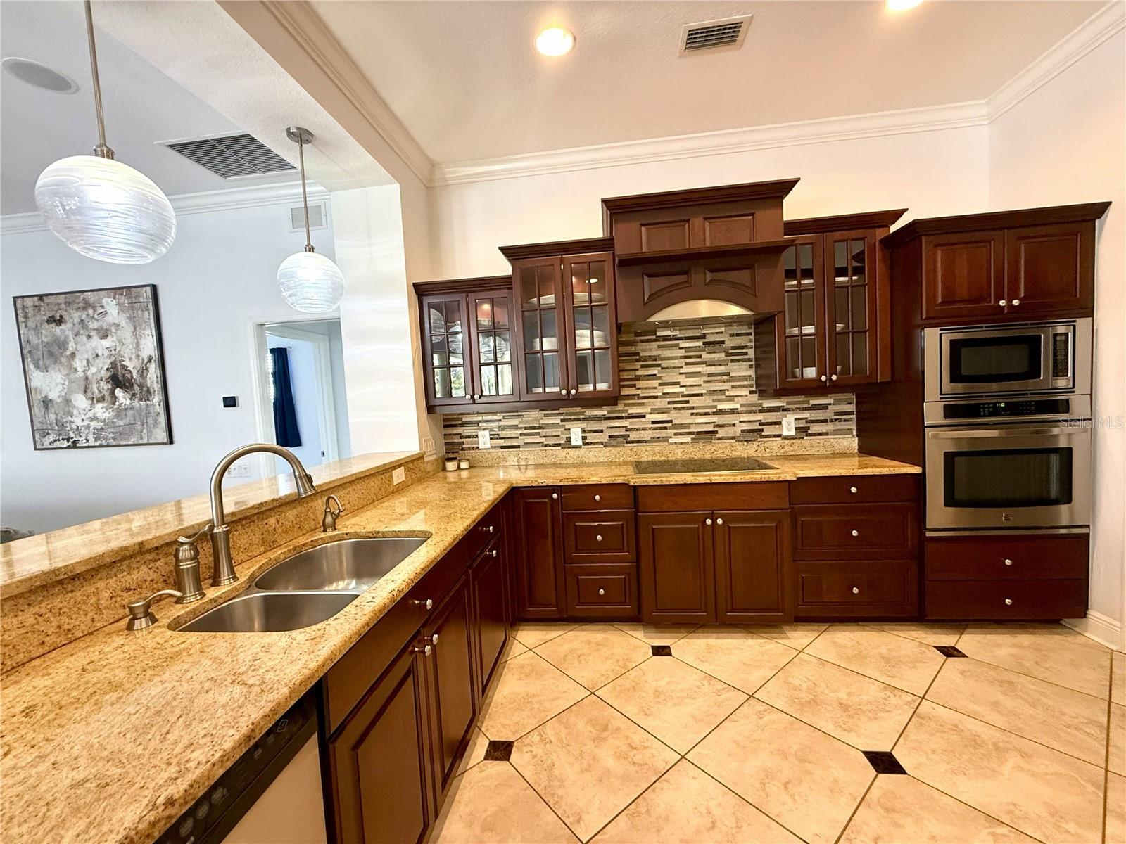 Image 13 of 98 For 709 Country Meadows Way