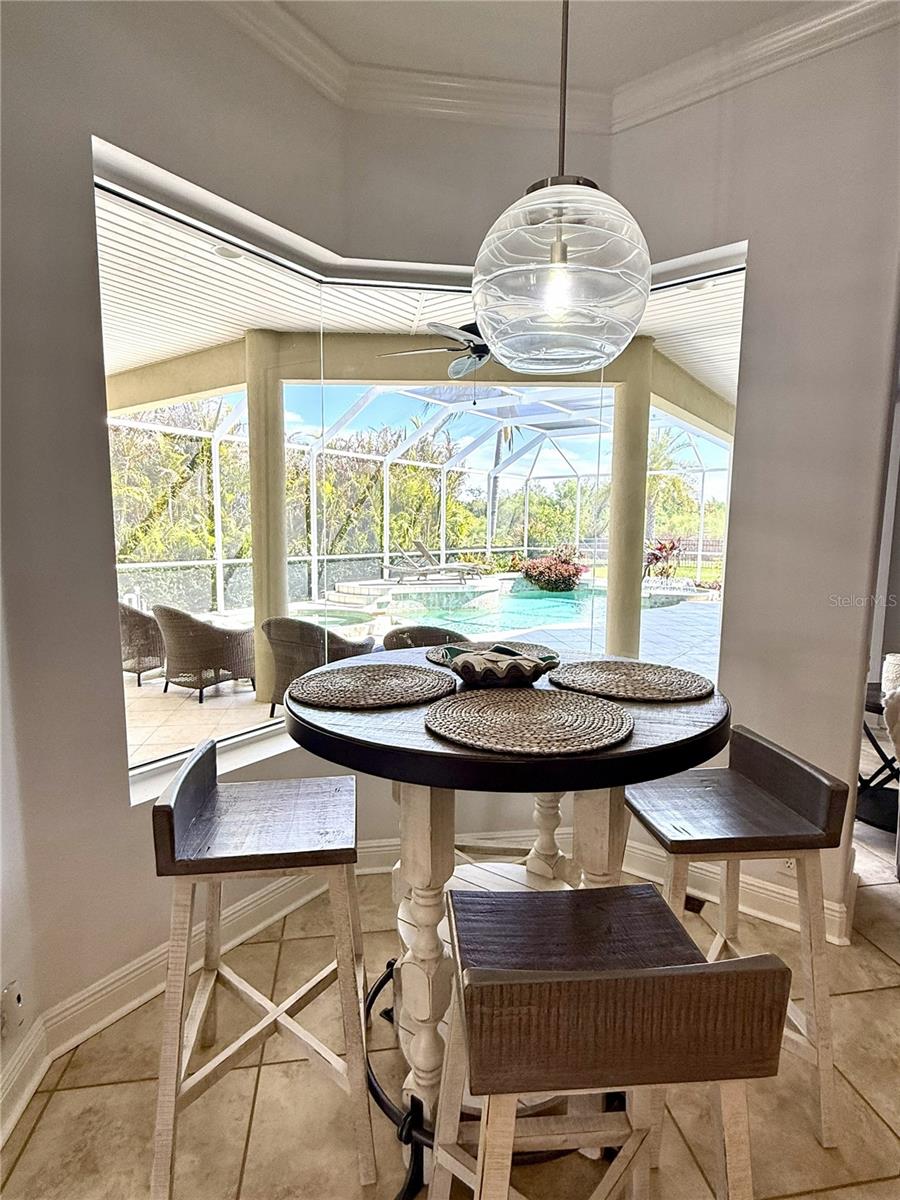 Image 17 of 98 For 709 Country Meadows Way