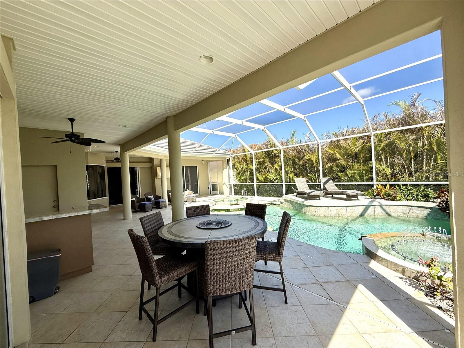 Image 19 of 98 For 709 Country Meadows Way