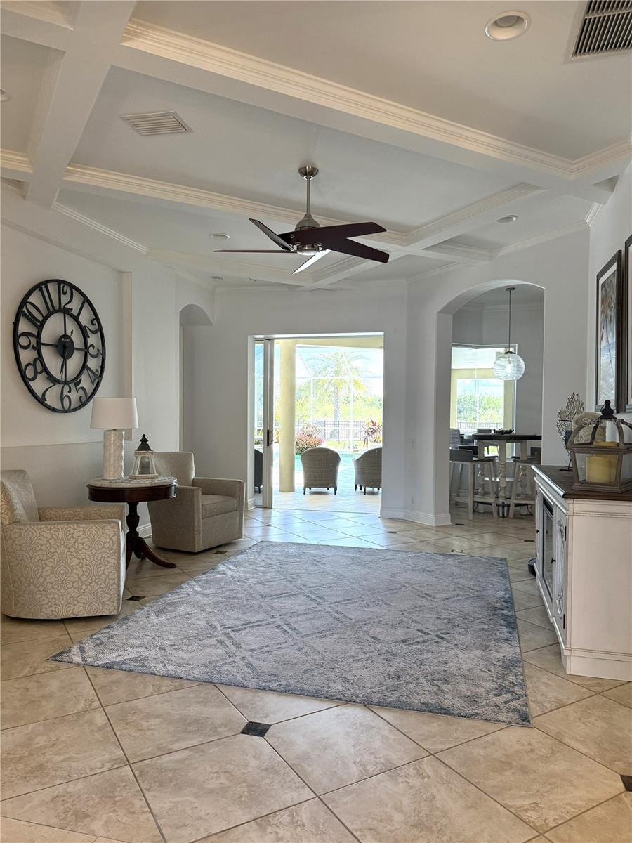 Image 5 of 98 For 709 Country Meadows Way