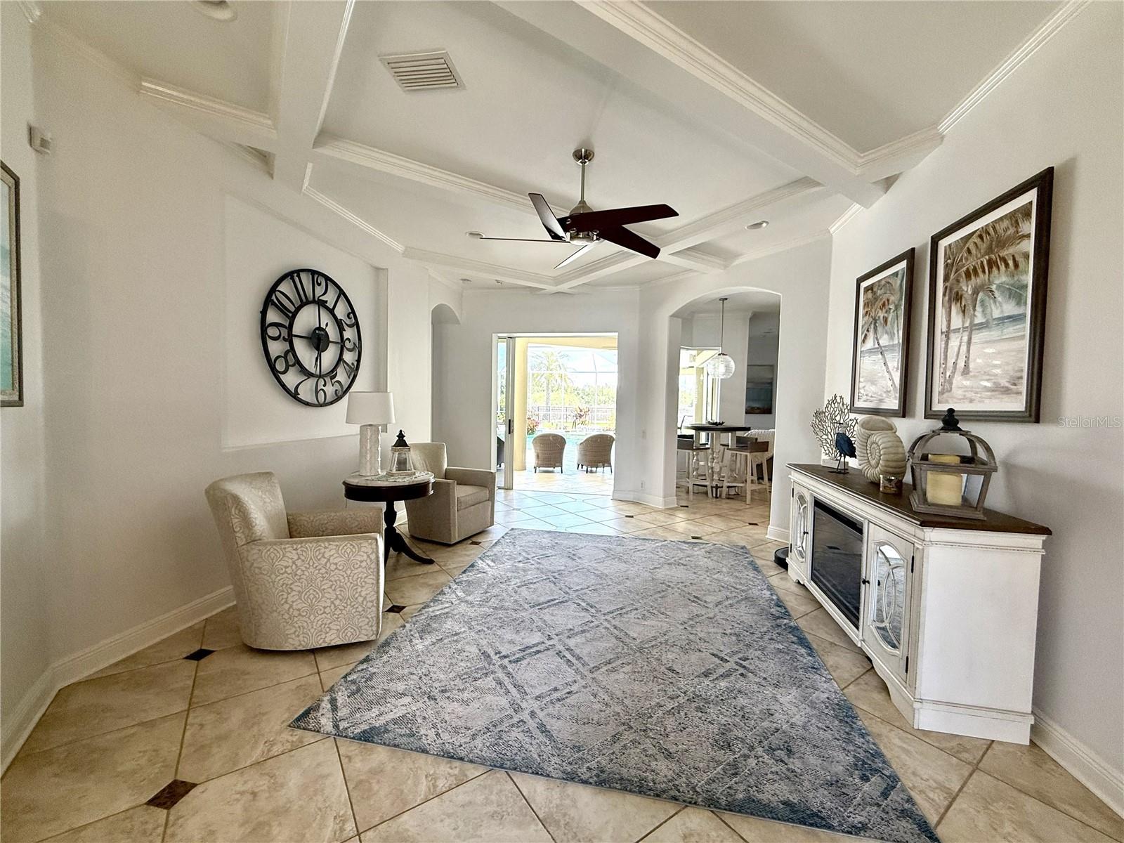 Image 7 of 98 For 709 Country Meadows Way