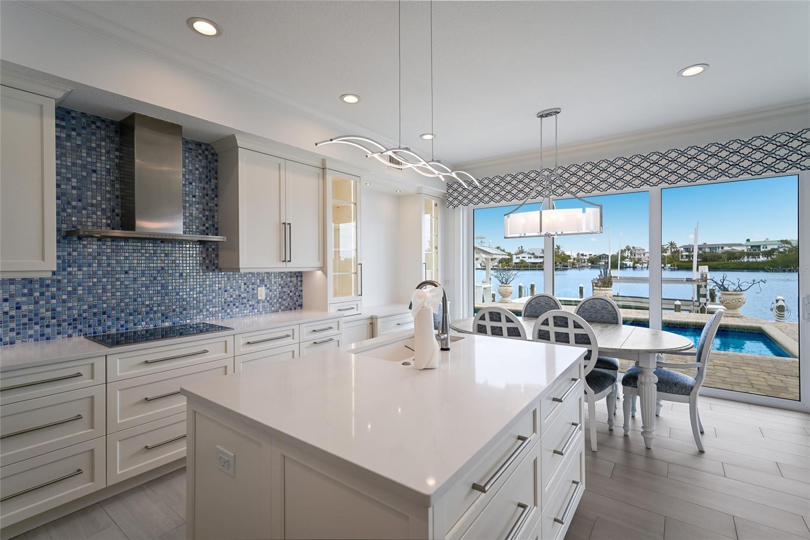 Image 25 of 61 For 8321 Marina Drive