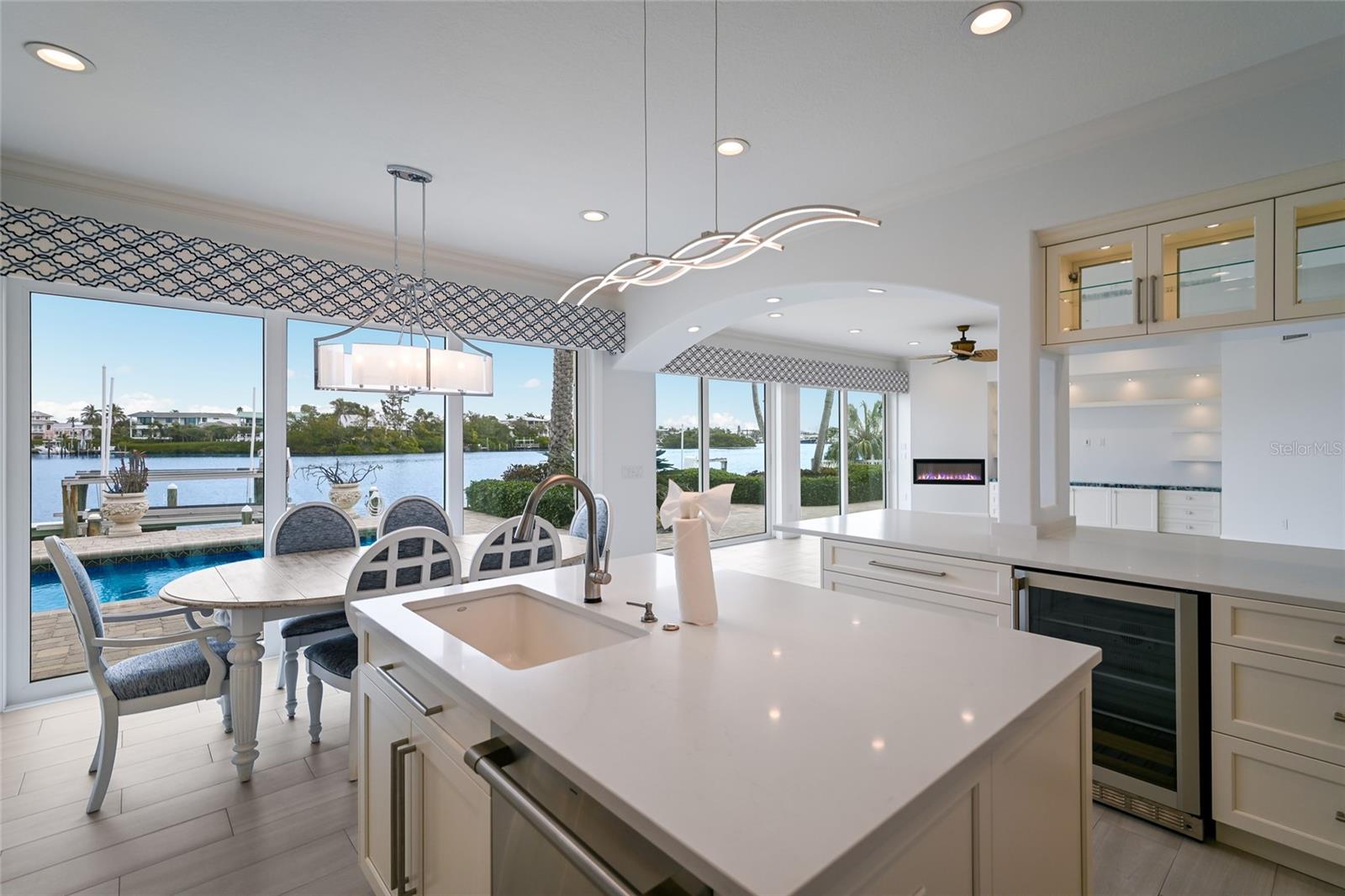 Image 26 of 61 For 8321 Marina Drive