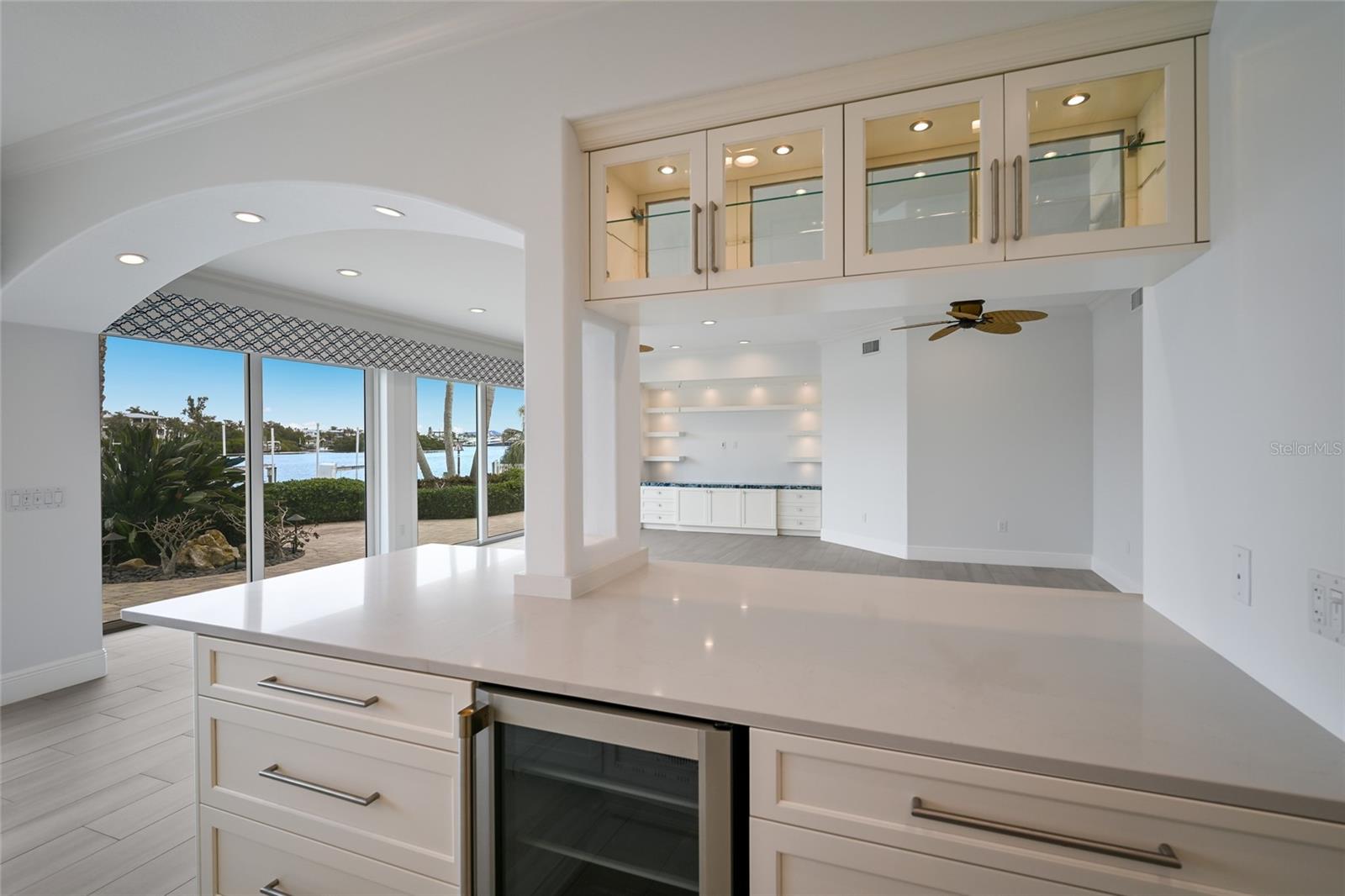 Image 30 of 61 For 8321 Marina Drive