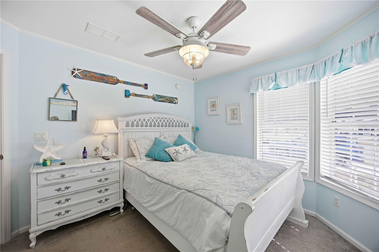 Image 16 of 40 For 171 Crown Point Drive