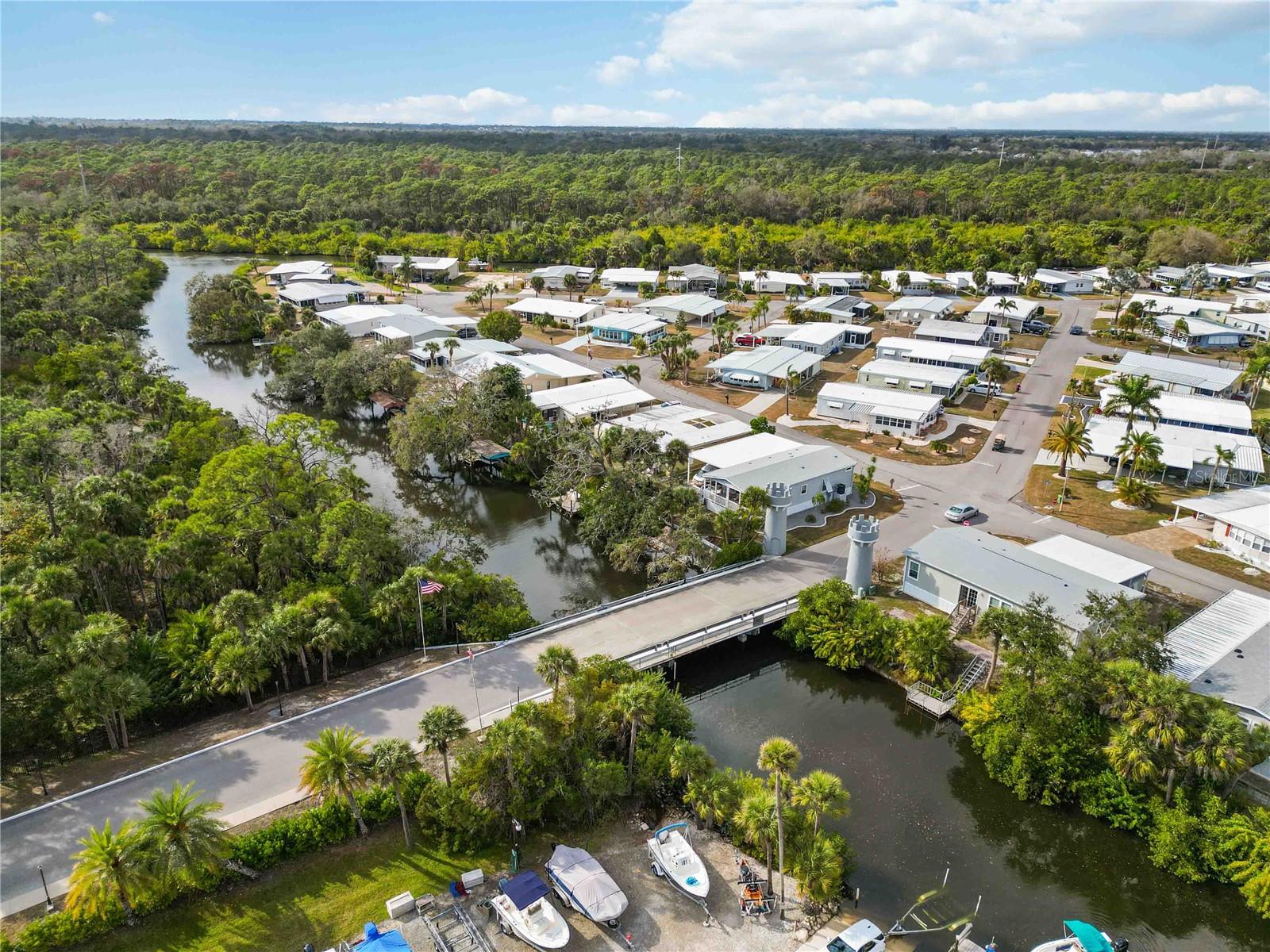 Image 37 of 40 For 171 Crown Point Drive