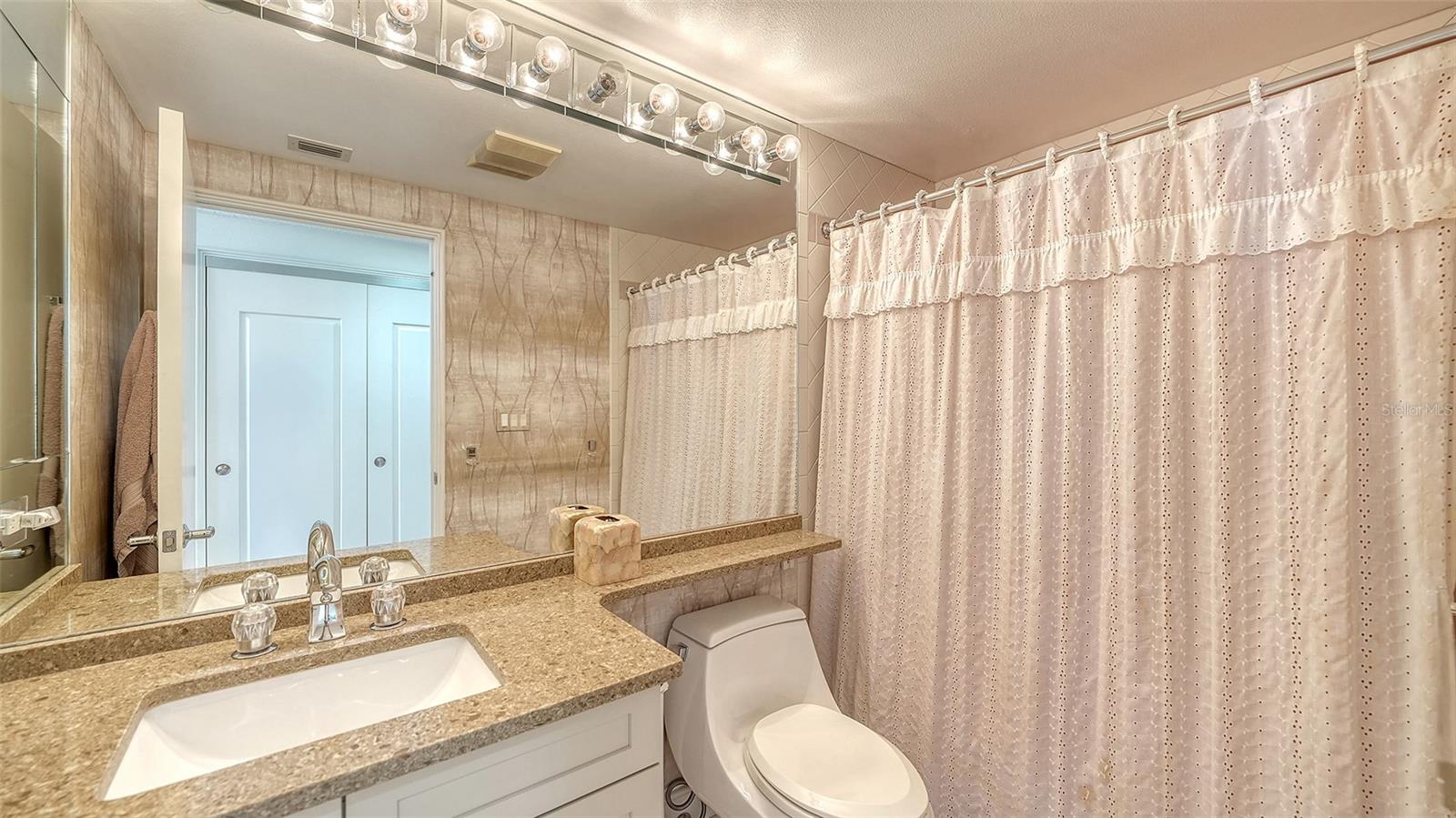 Image 27 of 67 For 3060 Grand Bay Boulevard 155