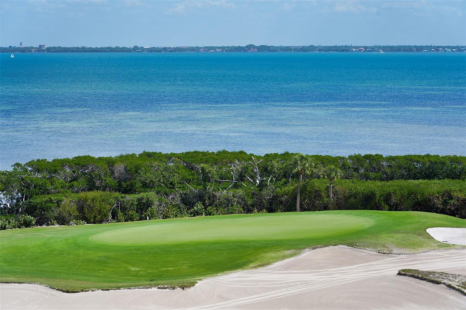 Image 33 of 67 For 3060 Grand Bay Boulevard 155