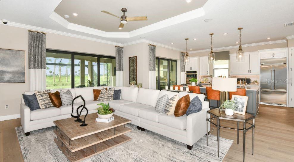 Image 10 of 40 For 10213 Silent Night Lane