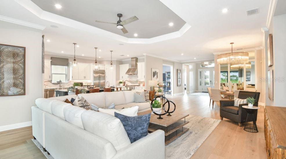 Image 11 of 40 For 10213 Silent Night Lane