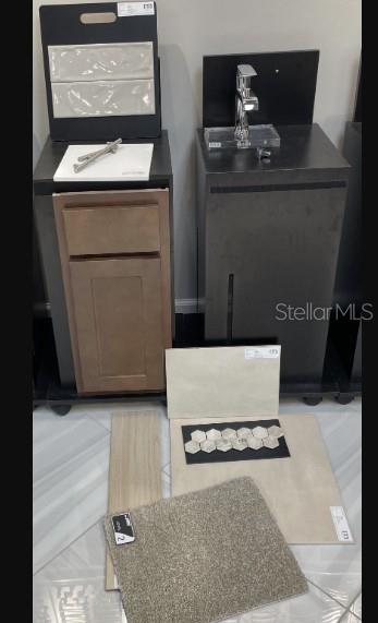 Image 3 of 40 For 10213 Silent Night Lane