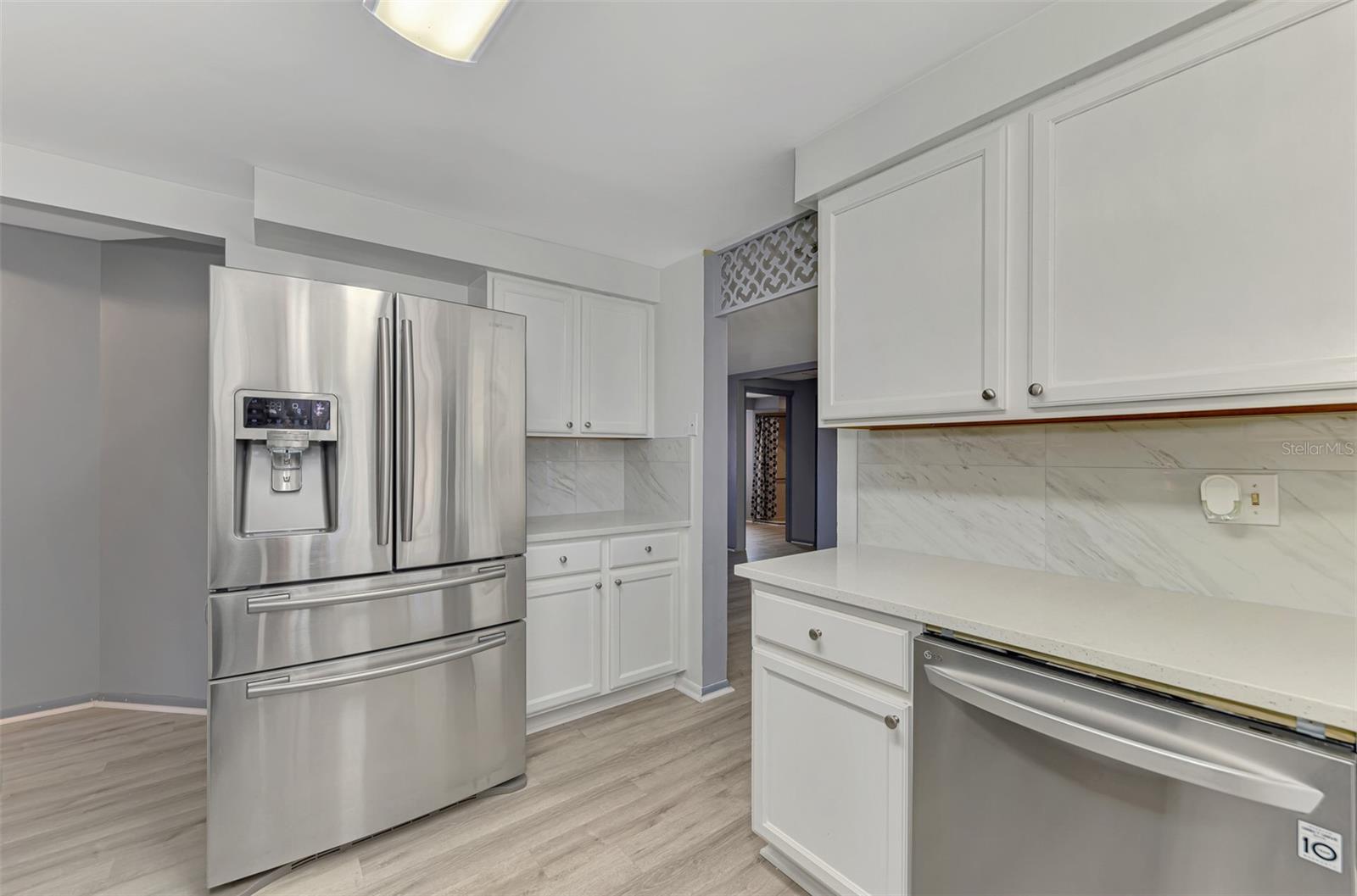 Image 16 of 42 For 6742 Bowline Drive